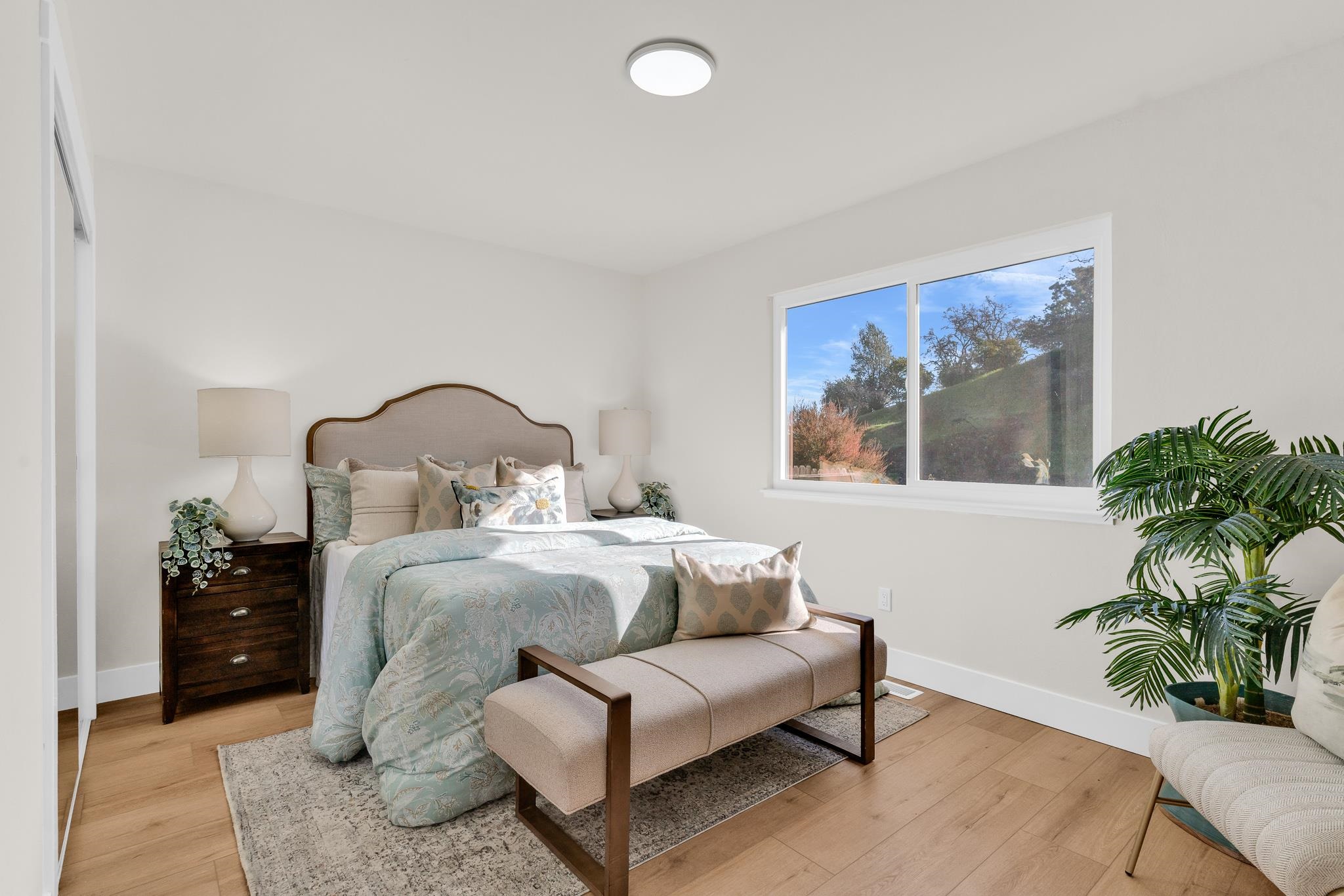 Detail Gallery Image 16 of 44 For 1021 Morello Ave, Martinez,  CA 94553 - 3 Beds | 2 Baths