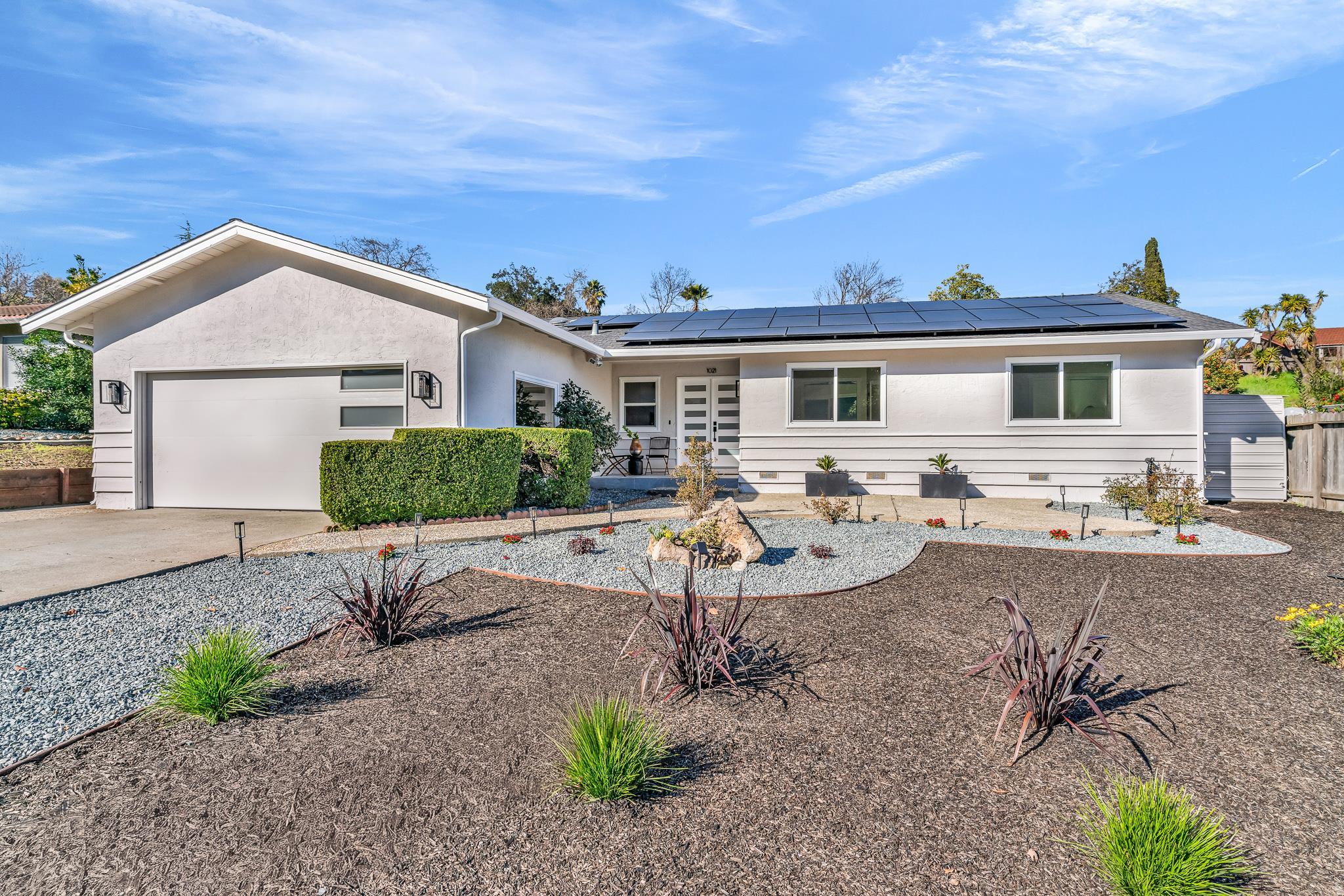 Detail Gallery Image 4 of 44 For 1021 Morello Ave, Martinez,  CA 94553 - 3 Beds | 2 Baths