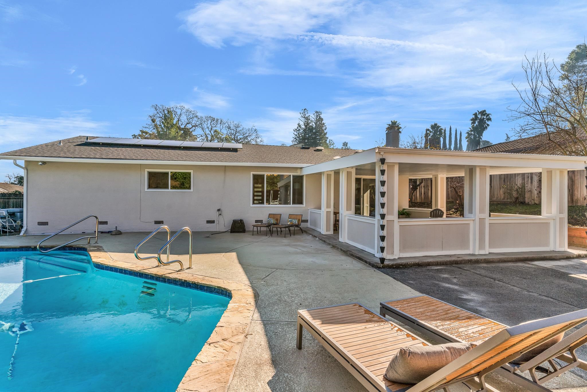 Detail Gallery Image 36 of 44 For 1021 Morello Ave, Martinez,  CA 94553 - 3 Beds | 2 Baths