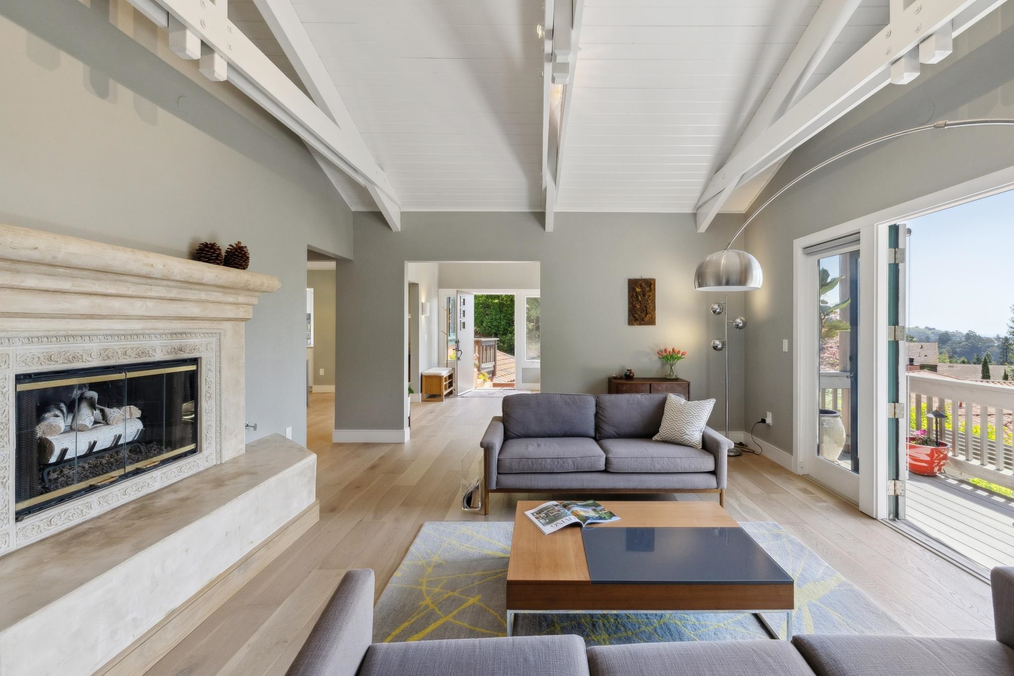 Detail Gallery Image 16 of 60 For 260 Alvarado Rd, Berkeley,  CA 94705 - 4 Beds | 2/1 Baths