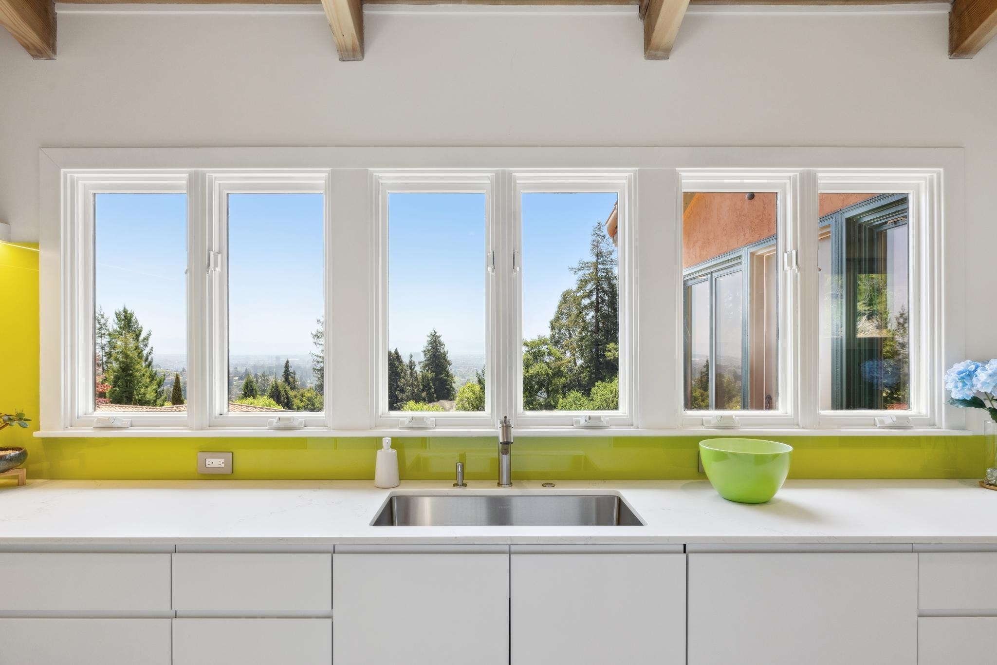 Detail Gallery Image 27 of 60 For 260 Alvarado Rd, Berkeley,  CA 94705 - 4 Beds | 2/1 Baths