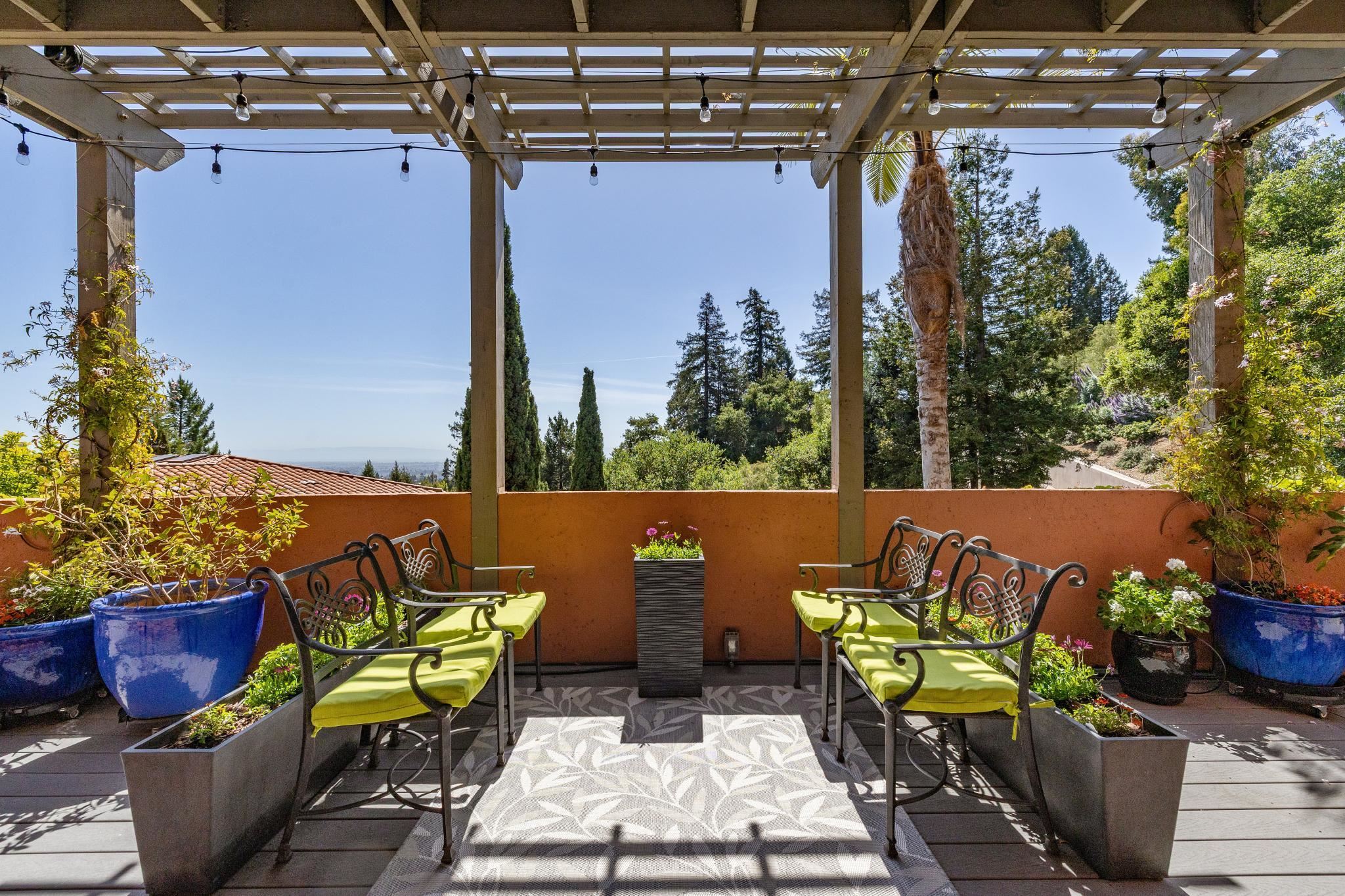 Detail Gallery Image 50 of 60 For 260 Alvarado Rd, Berkeley,  CA 94705 - 4 Beds | 2/1 Baths