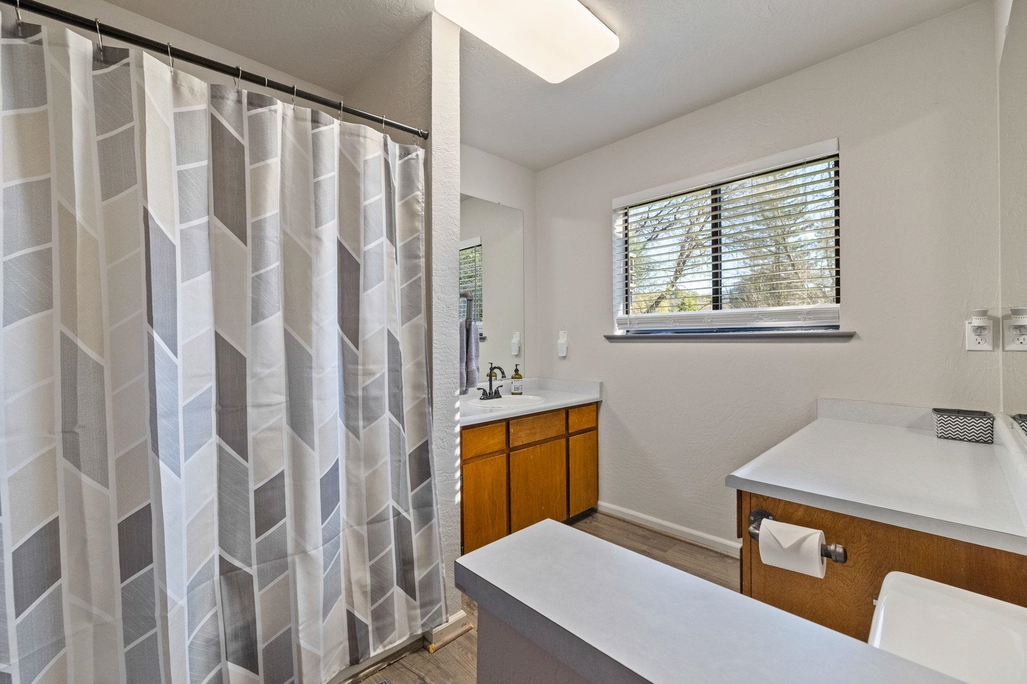 Detail Gallery Image 18 of 34 For 22941 Hudson Road, Columbia,  CA 95310 - 3 Beds | 3 Baths