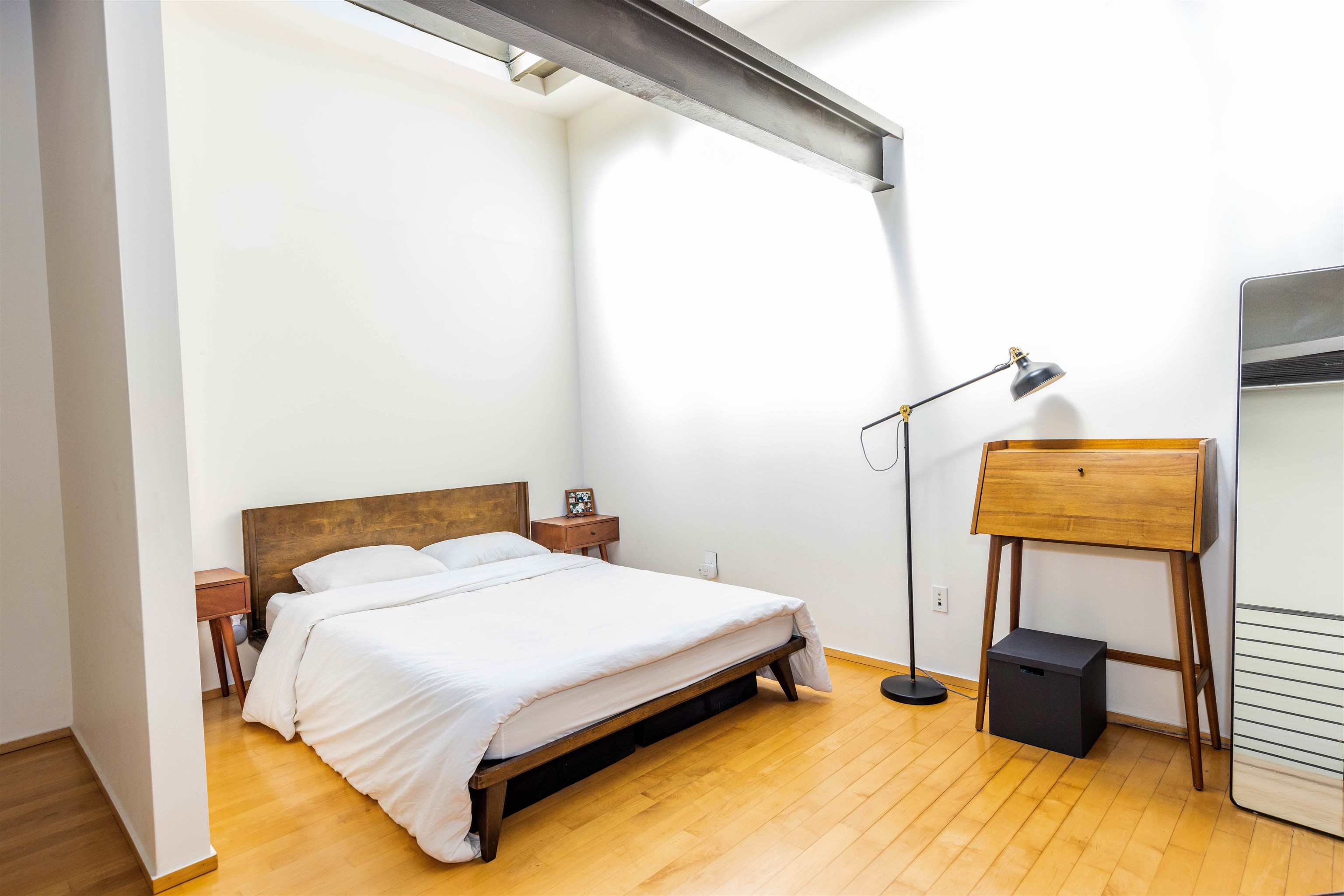 Detail Gallery Image 11 of 14 For 2323 Magnolia St #4,  Oakland,  CA 94607 - 1 Beds | 1/1 Baths