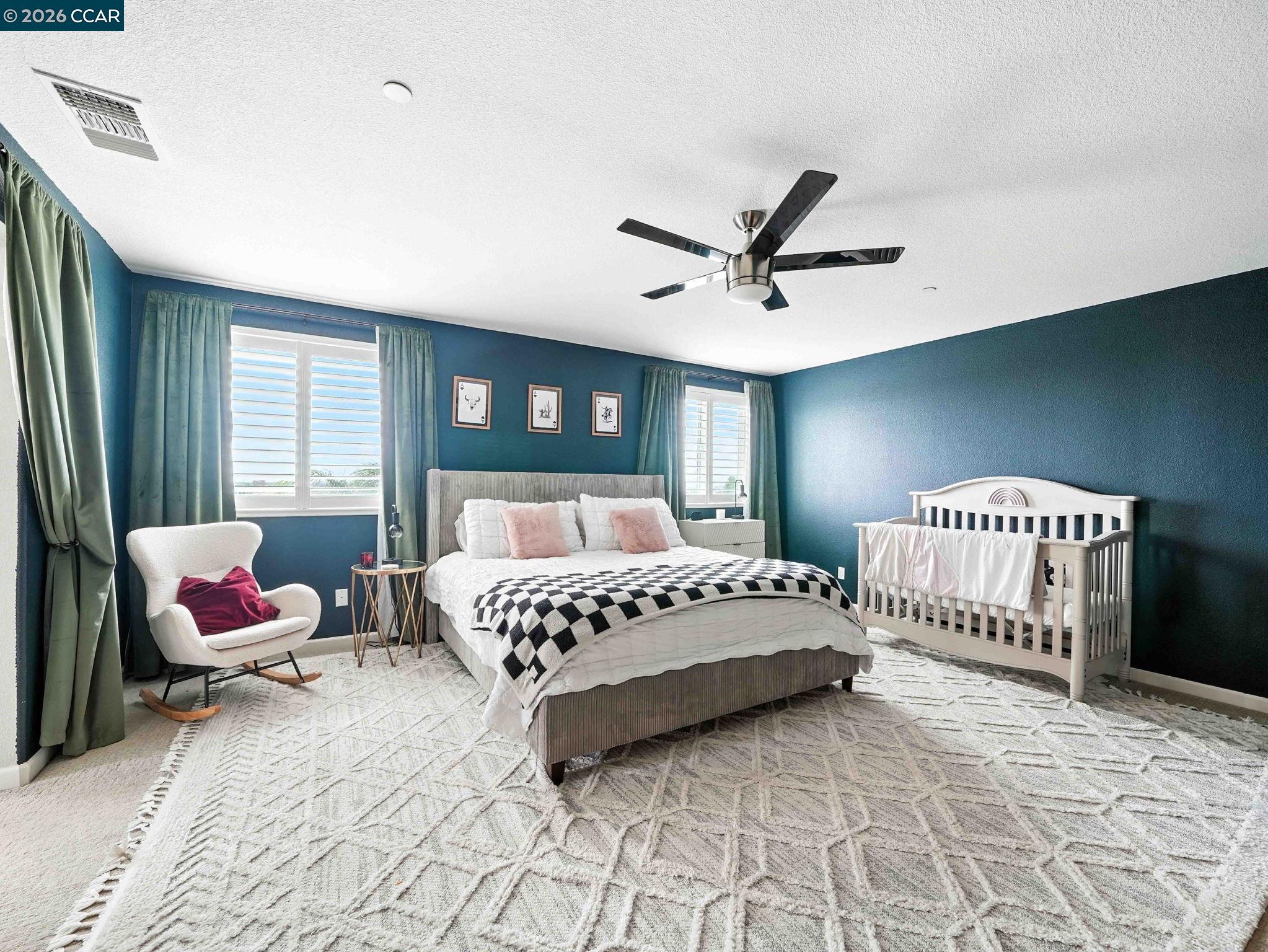 Detail Gallery Image 11 of 51 For 2433 Sanders Ln, Fairfield,  CA 94533 - 4 Beds | 2/1 Baths