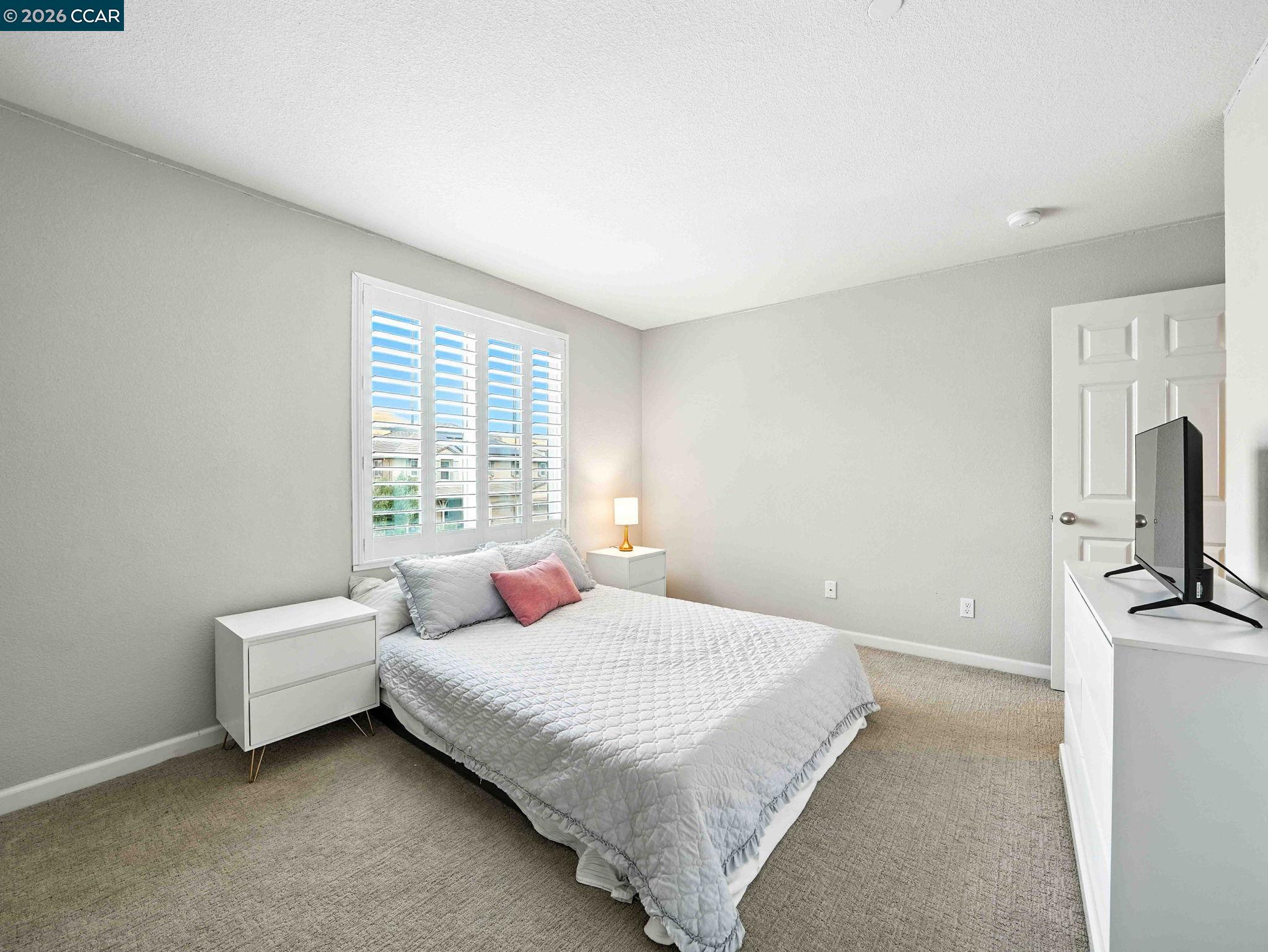 Detail Gallery Image 25 of 51 For 2433 Sanders Ln, Fairfield,  CA 94533 - 4 Beds | 2/1 Baths