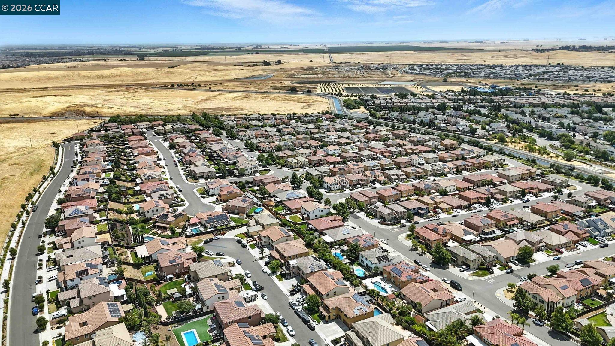 Detail Gallery Image 48 of 51 For 2433 Sanders Ln, Fairfield,  CA 94533 - 4 Beds | 2/1 Baths