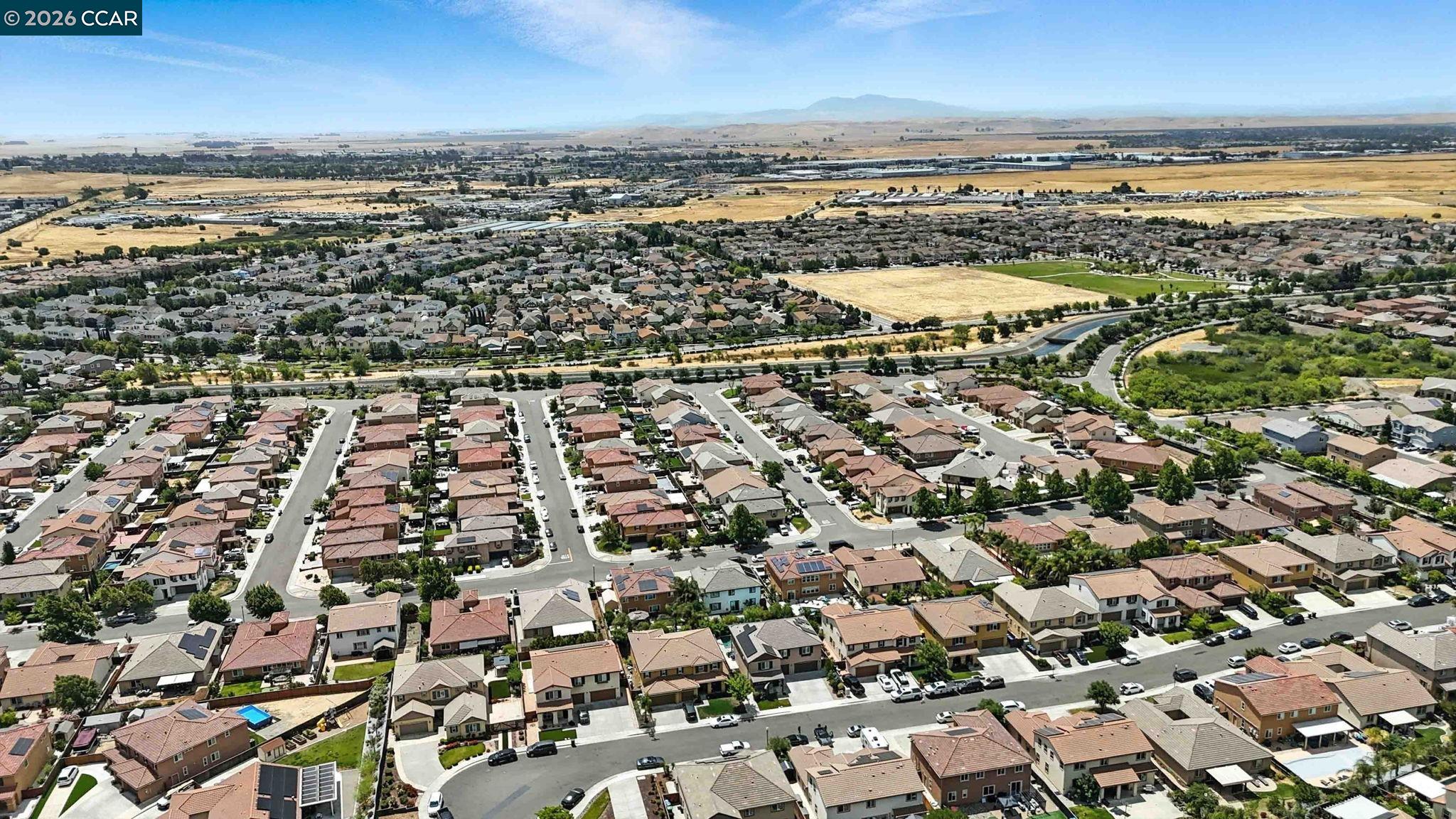 Detail Gallery Image 49 of 51 For 2433 Sanders Ln, Fairfield,  CA 94533 - 4 Beds | 2/1 Baths