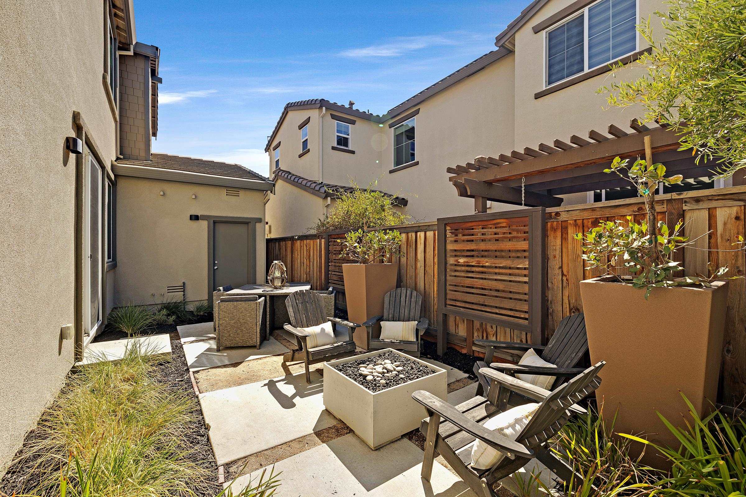 Detail Gallery Image 36 of 38 For 883 Barney Com, Livermore,  CA 94551 - 4 Beds | 3 Baths