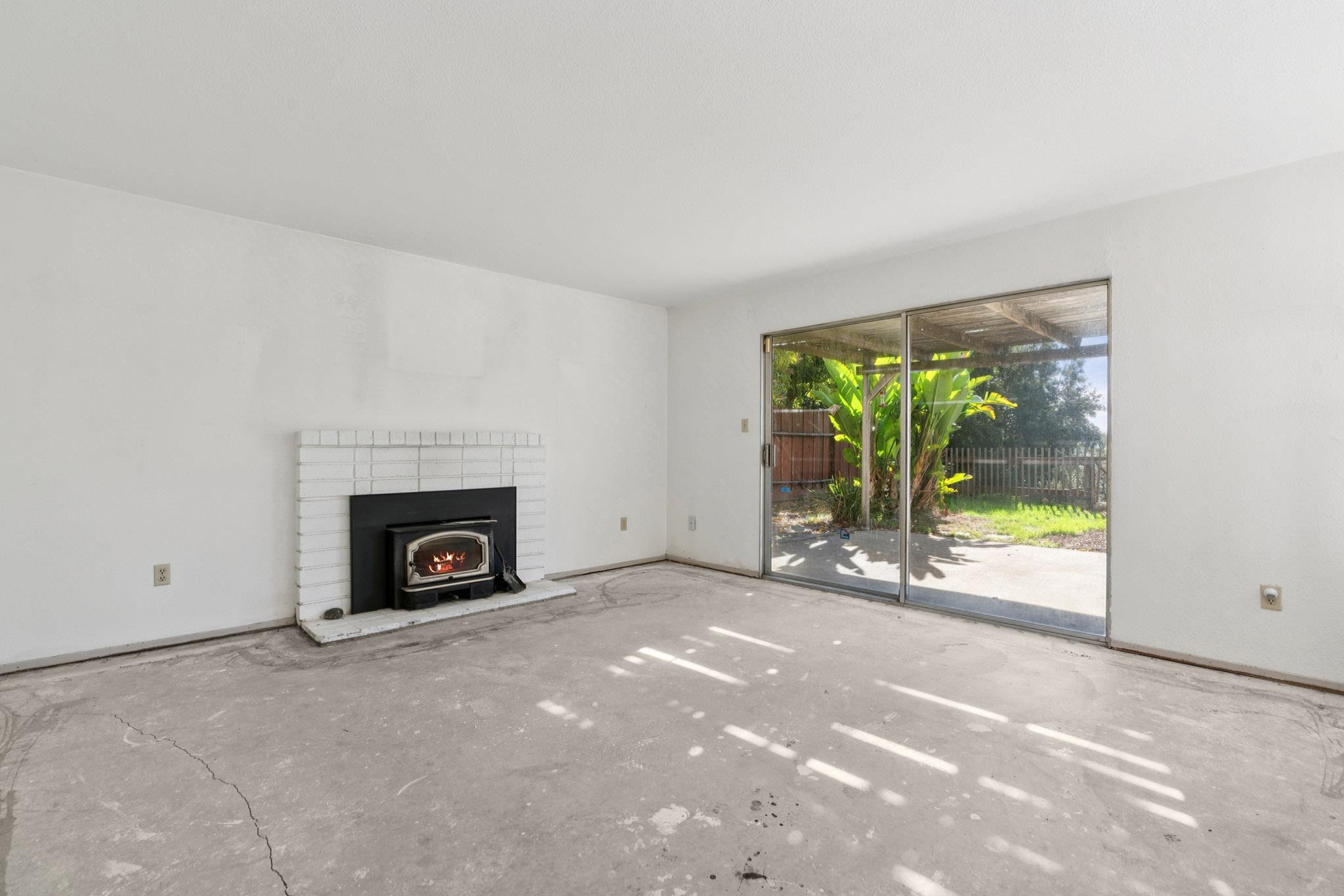 Detail Gallery Image 16 of 40 For 1204 Stirling Dr, Rodeo,  CA 94572 - 4 Beds | 3 Baths