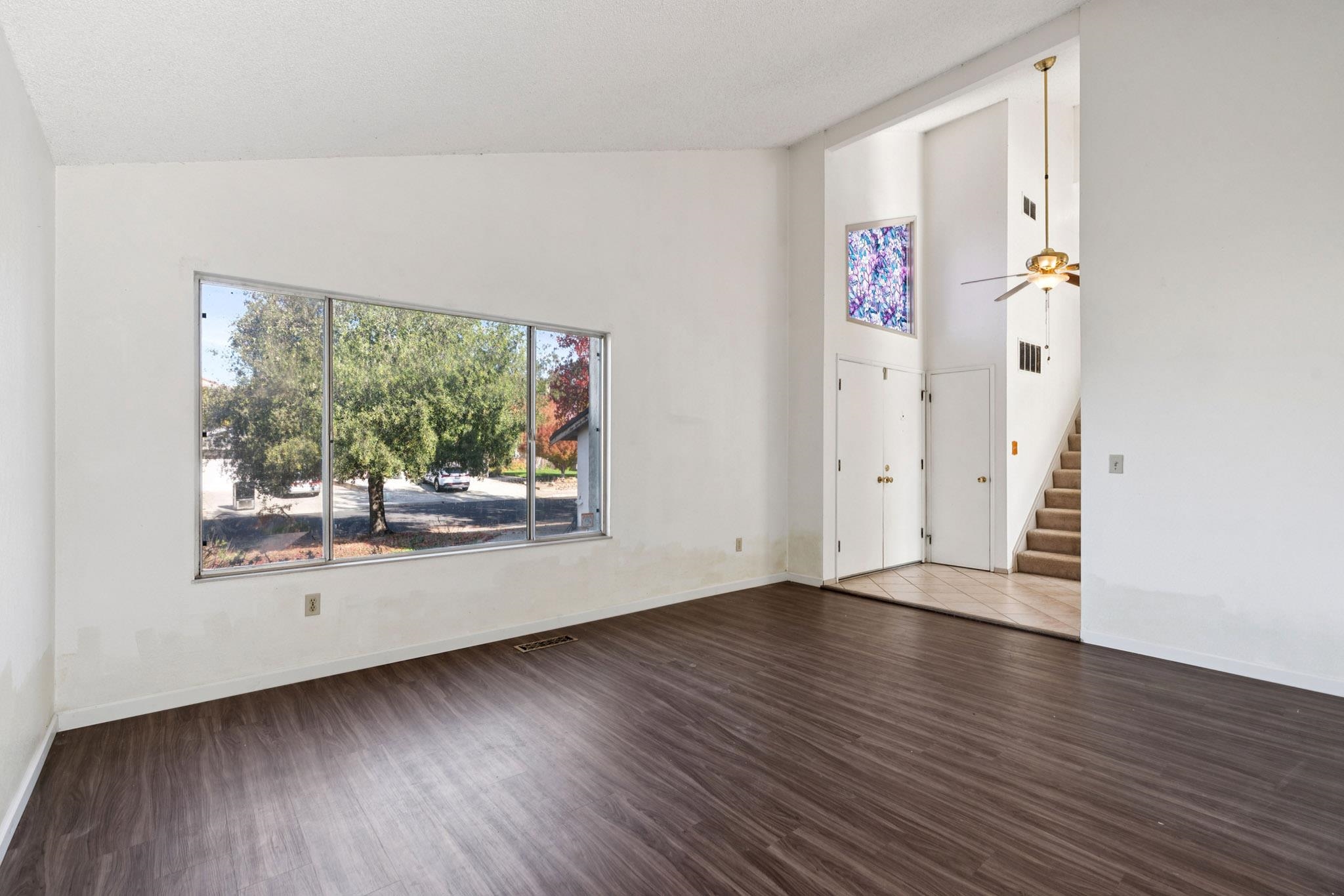 Detail Gallery Image 4 of 40 For 1204 Stirling Dr, Rodeo,  CA 94572 - 4 Beds | 3 Baths