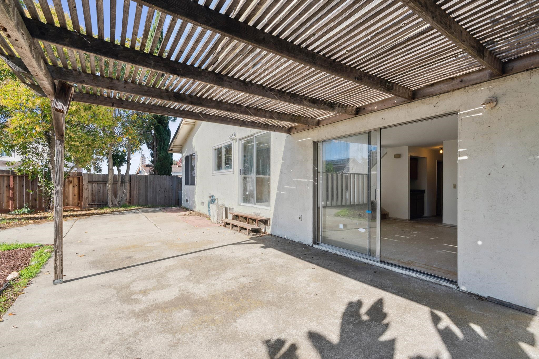 Detail Gallery Image 36 of 40 For 1204 Stirling Dr, Rodeo,  CA 94572 - 4 Beds | 3 Baths