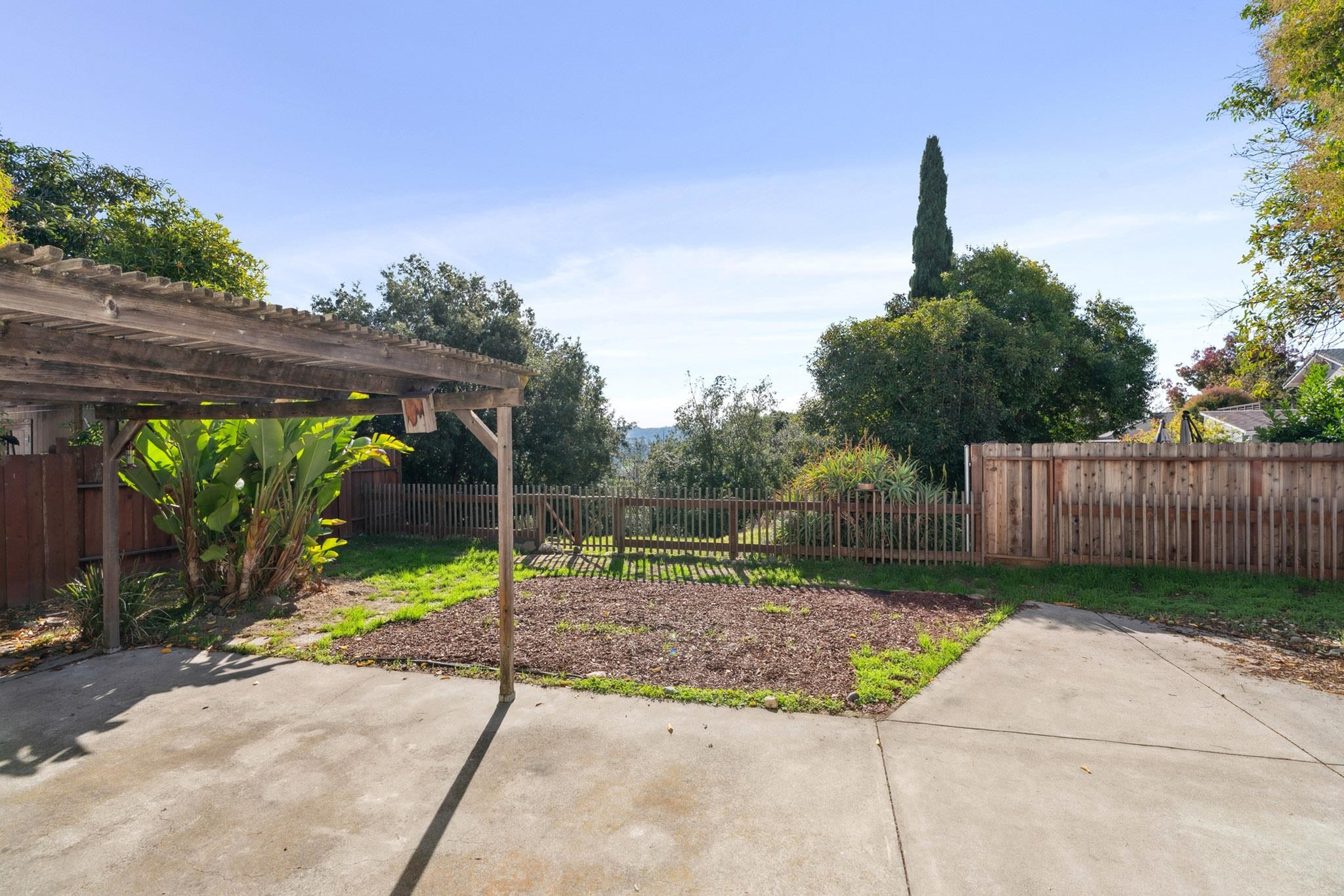 Detail Gallery Image 38 of 40 For 1204 Stirling Dr, Rodeo,  CA 94572 - 4 Beds | 3 Baths