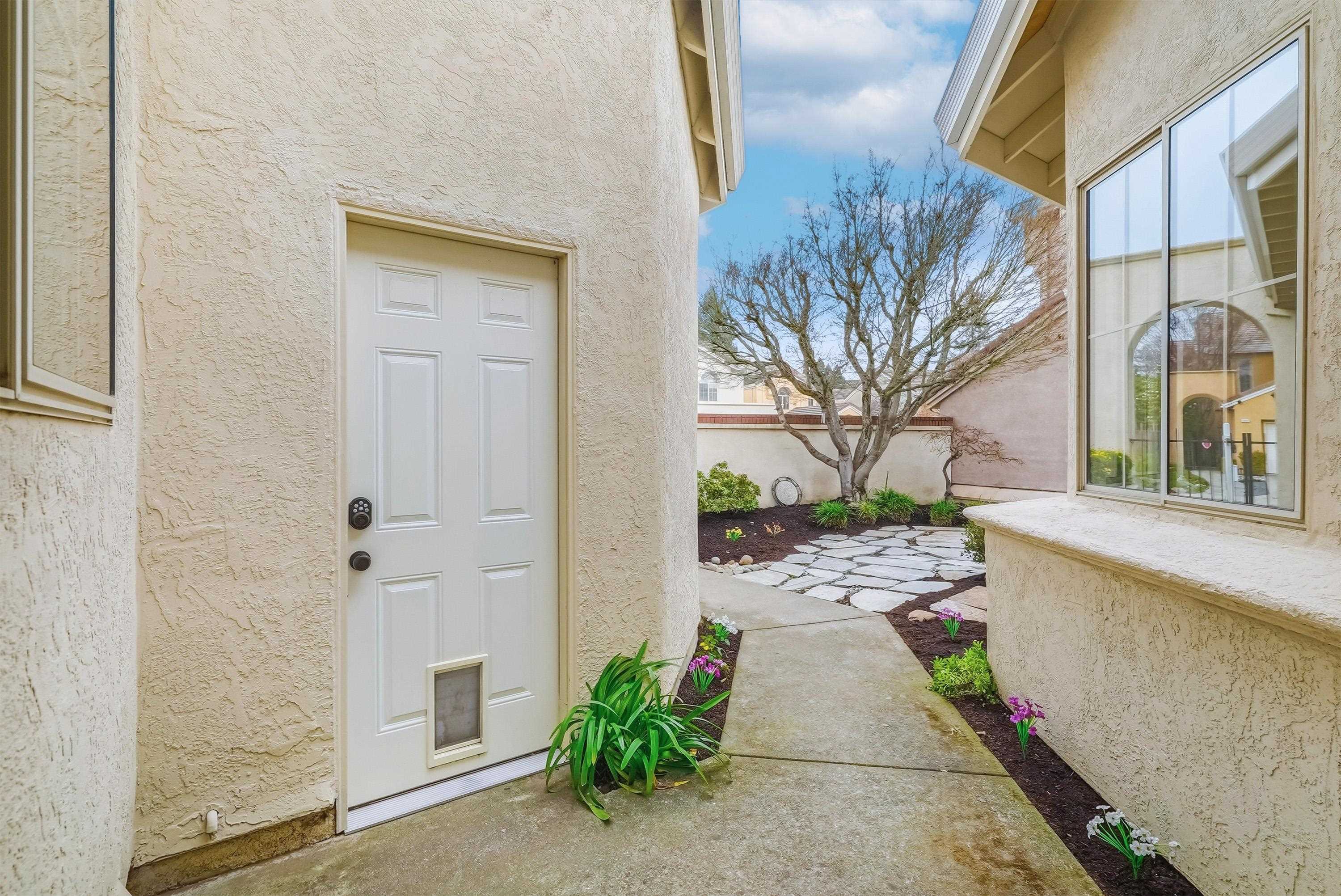 Detail Gallery Image 46 of 56 For 2190 Canyon Lakes Dr, San Ramon,  CA 94582 - 3 Beds | 3 Baths