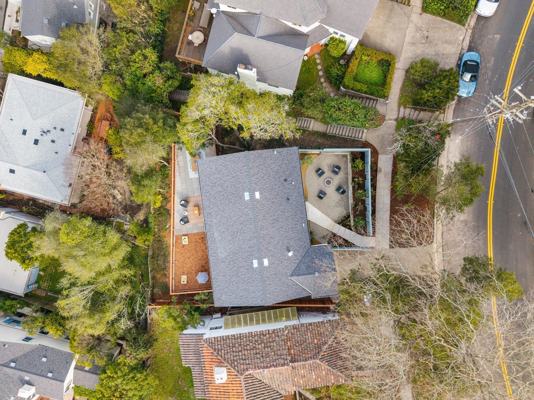 Detail Gallery Image 48 of 49 For 582 Euclid Ave, Berkeley,  CA 94708 - 3 Beds | 2/1 Baths