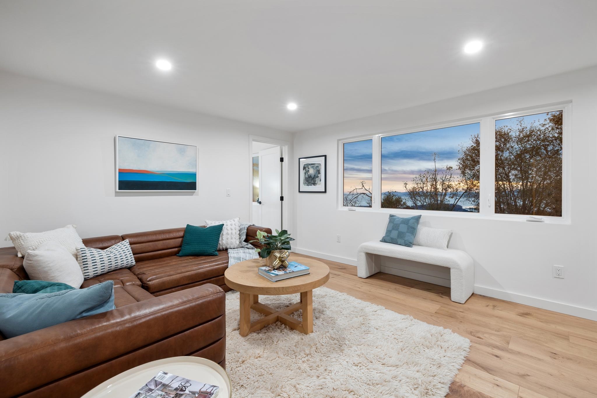 Detail Gallery Image 10 of 49 For 582 Euclid Ave, Berkeley,  CA 94708 - 3 Beds | 2/1 Baths