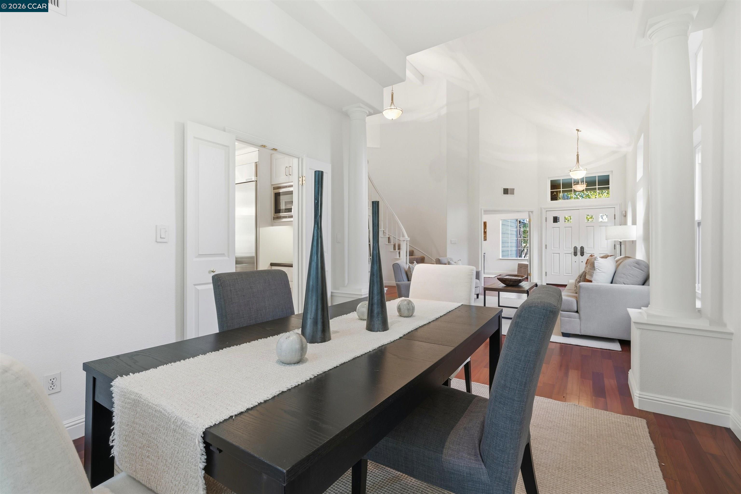 Detail Gallery Image 8 of 50 For 122 Briar Pl, Danville,  CA 94526 - 5 Beds | 3 Baths