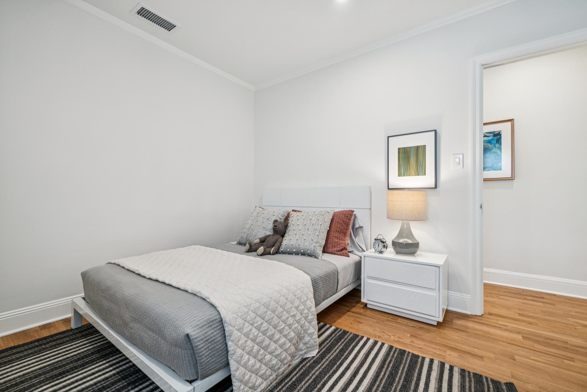 Detail Gallery Image 33 of 52 For 1328 Marin Ave, Albany,  CA 94706 - 3 Beds | 1/1 Baths