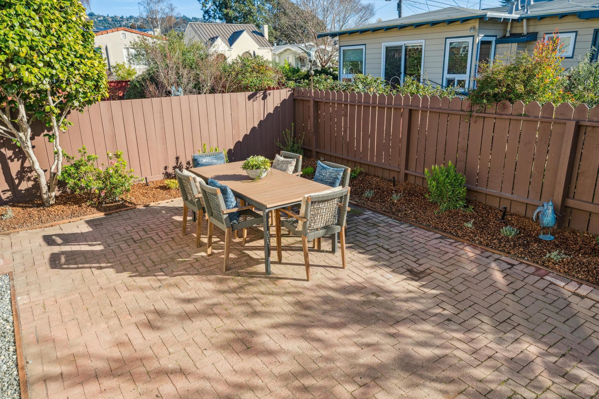 Detail Gallery Image 50 of 52 For 1328 Marin Ave, Albany,  CA 94706 - 3 Beds | 1/1 Baths