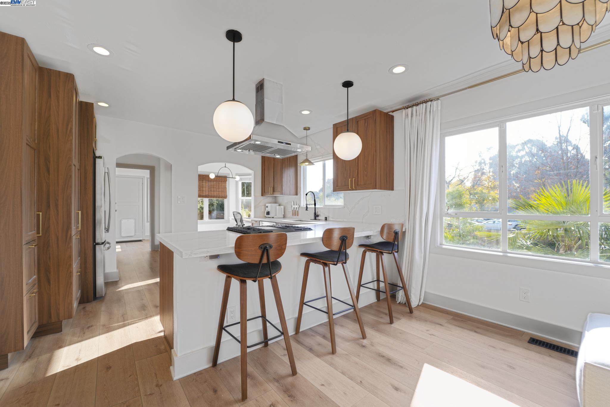 Detail Gallery Image 26 of 60 For 2700 26th Ave, Oakland,  CA 94601 - 2 Beds | 2 Baths