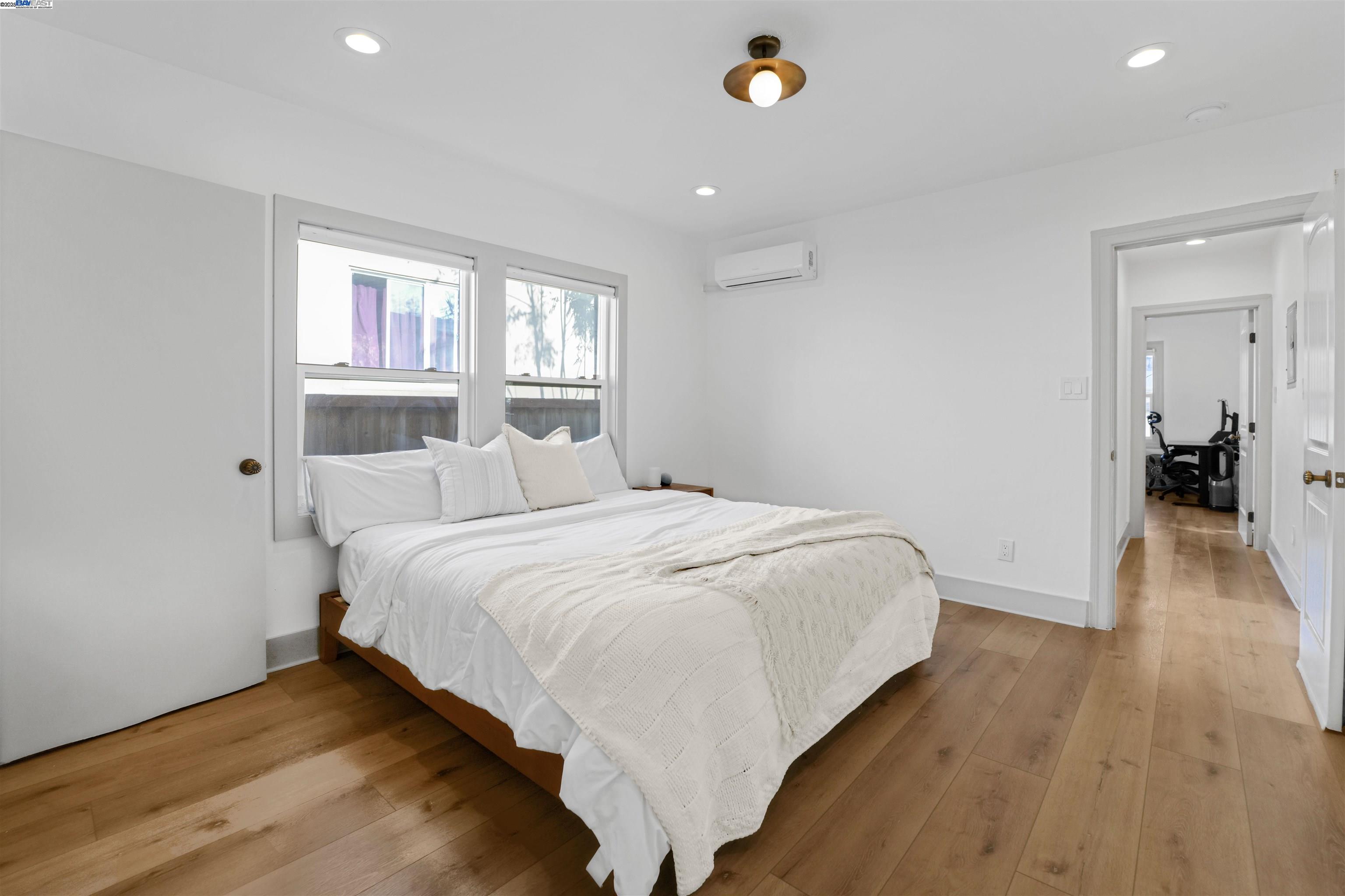 Detail Gallery Image 40 of 60 For 2700 26th Ave, Oakland,  CA 94601 - 2 Beds | 2 Baths