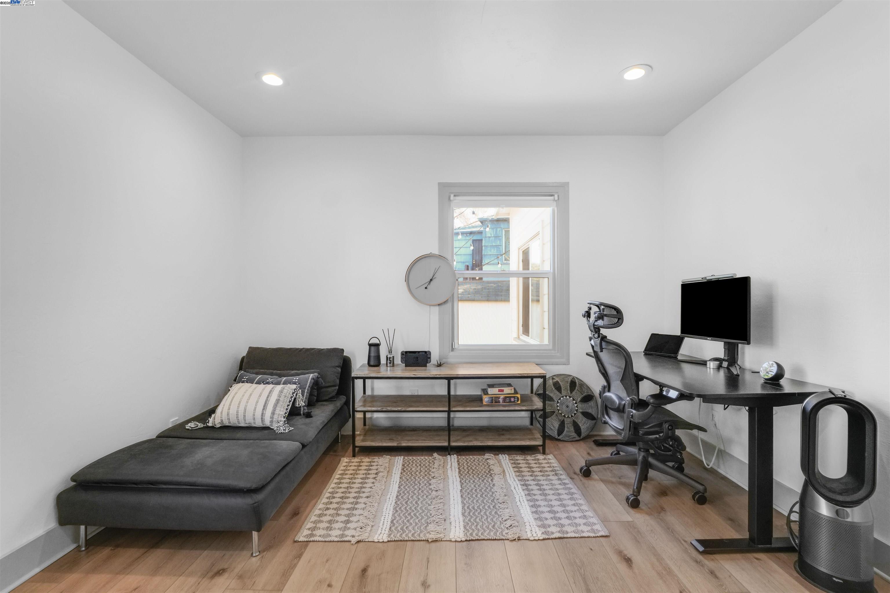 Detail Gallery Image 47 of 60 For 2700 26th Ave, Oakland,  CA 94601 - 2 Beds | 2 Baths