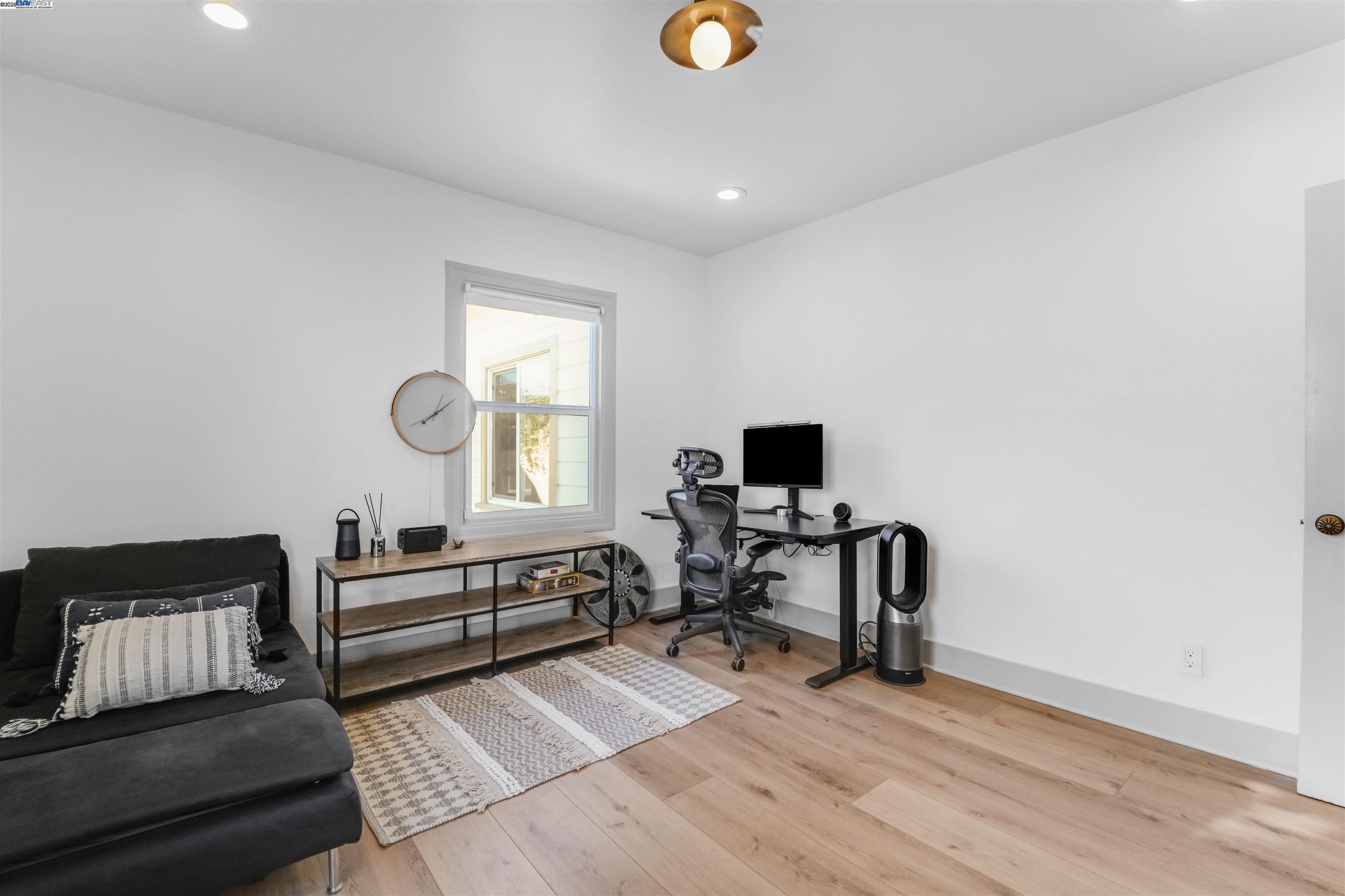 Detail Gallery Image 48 of 60 For 2700 26th Ave, Oakland,  CA 94601 - 2 Beds | 2 Baths