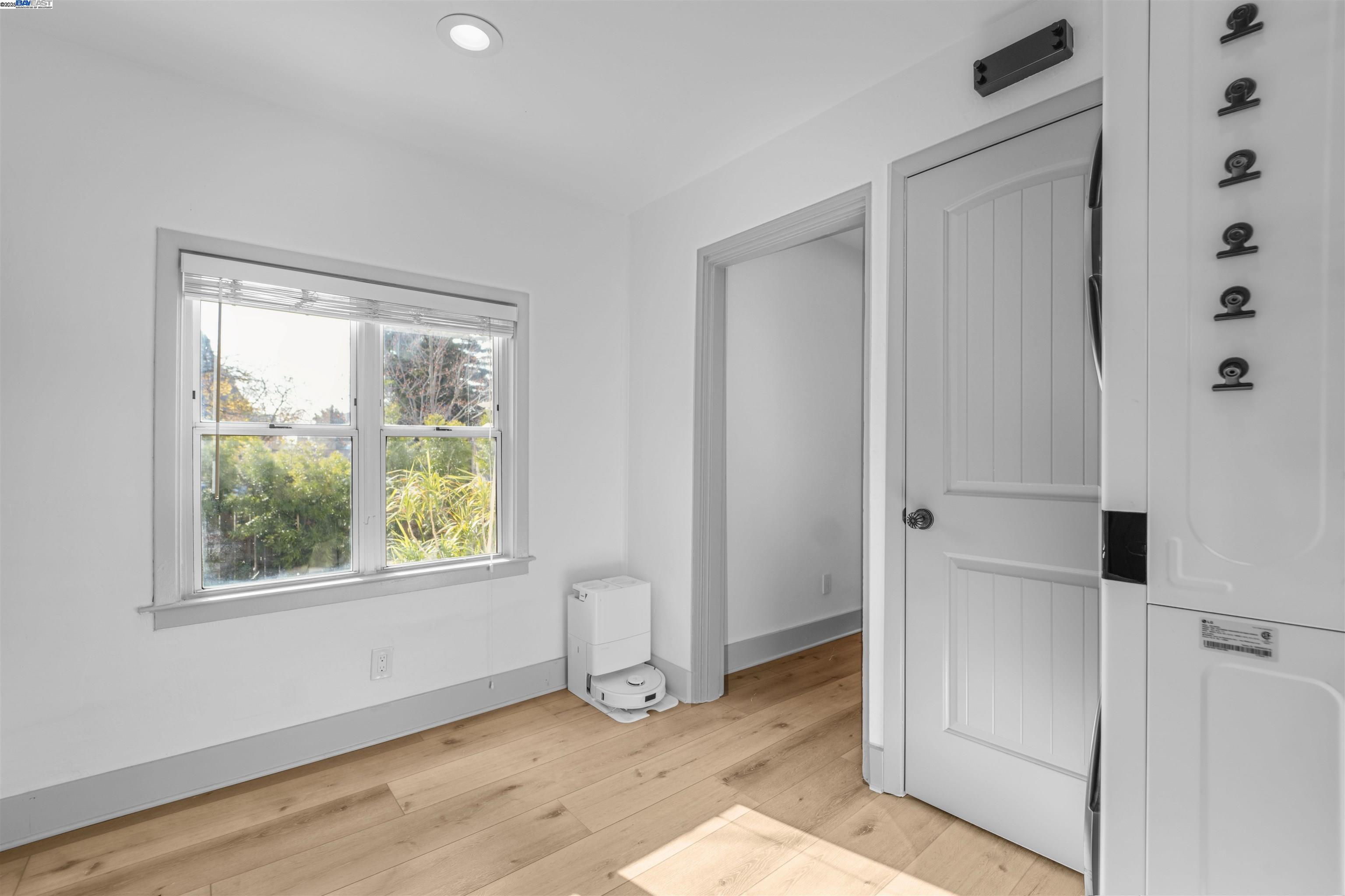 Detail Gallery Image 55 of 60 For 2700 26th Ave, Oakland,  CA 94601 - 2 Beds | 2 Baths