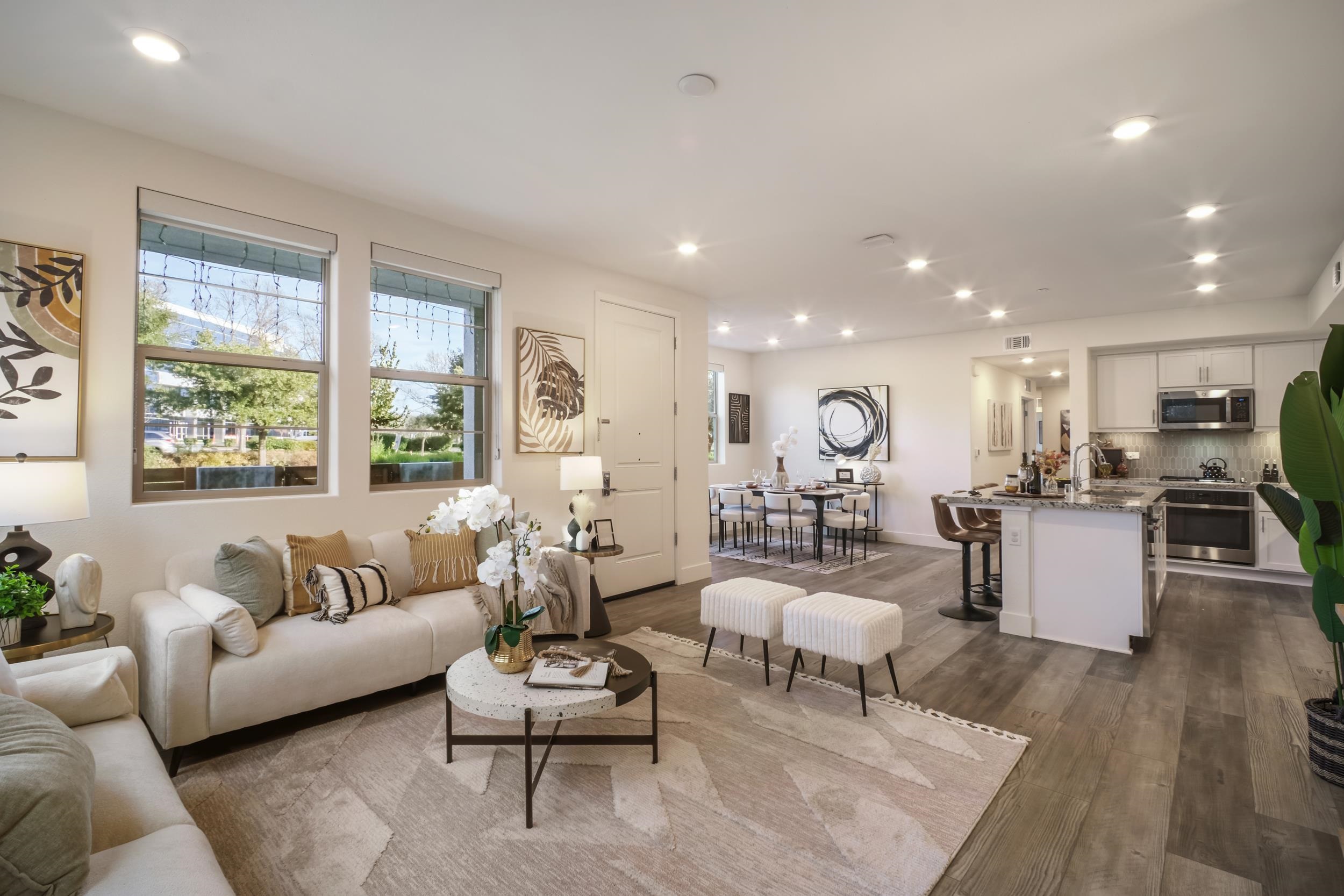 Photo #3: 41121542 Listing: Photo #3