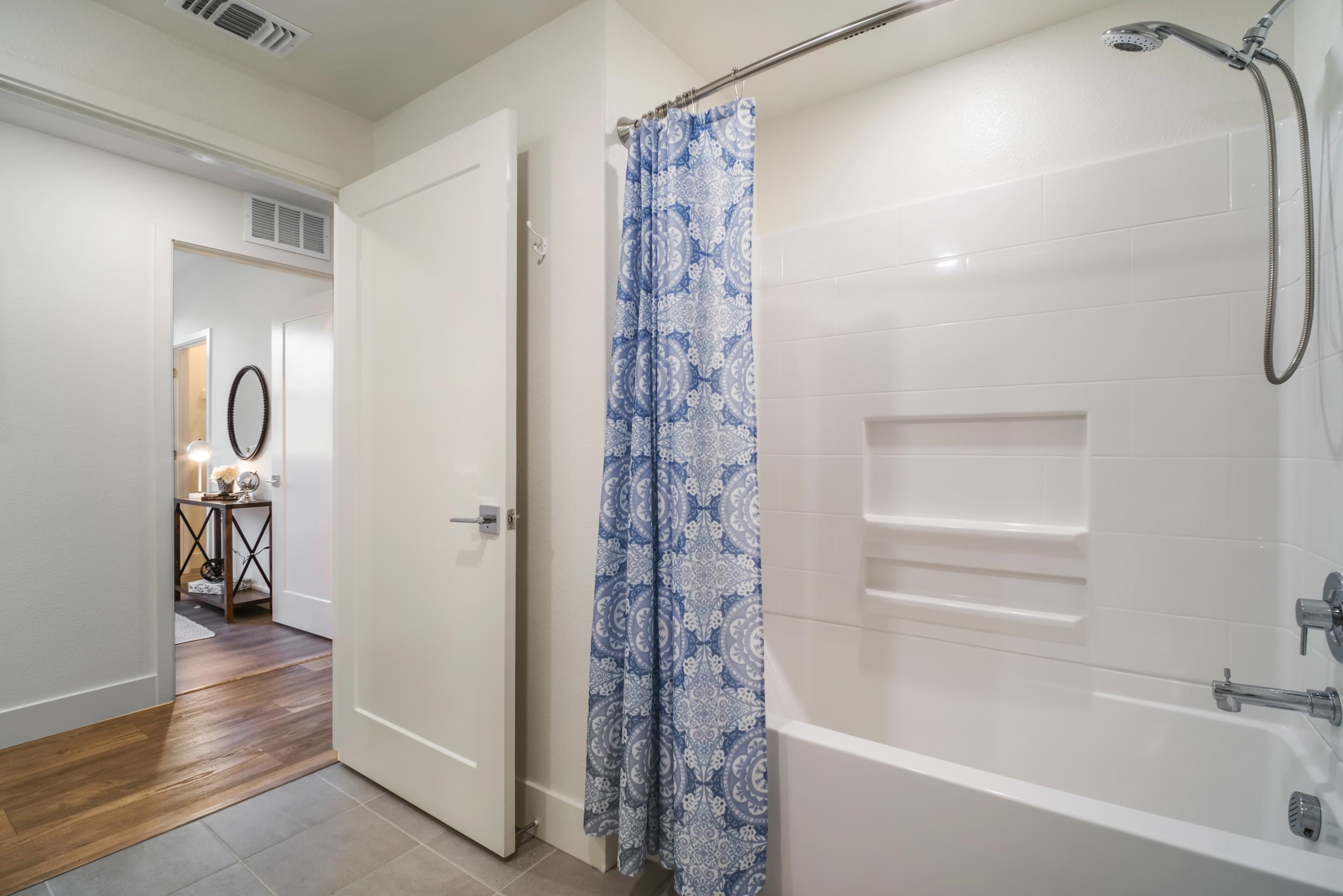 Photo #41: 41121542 Listing: Photo #41