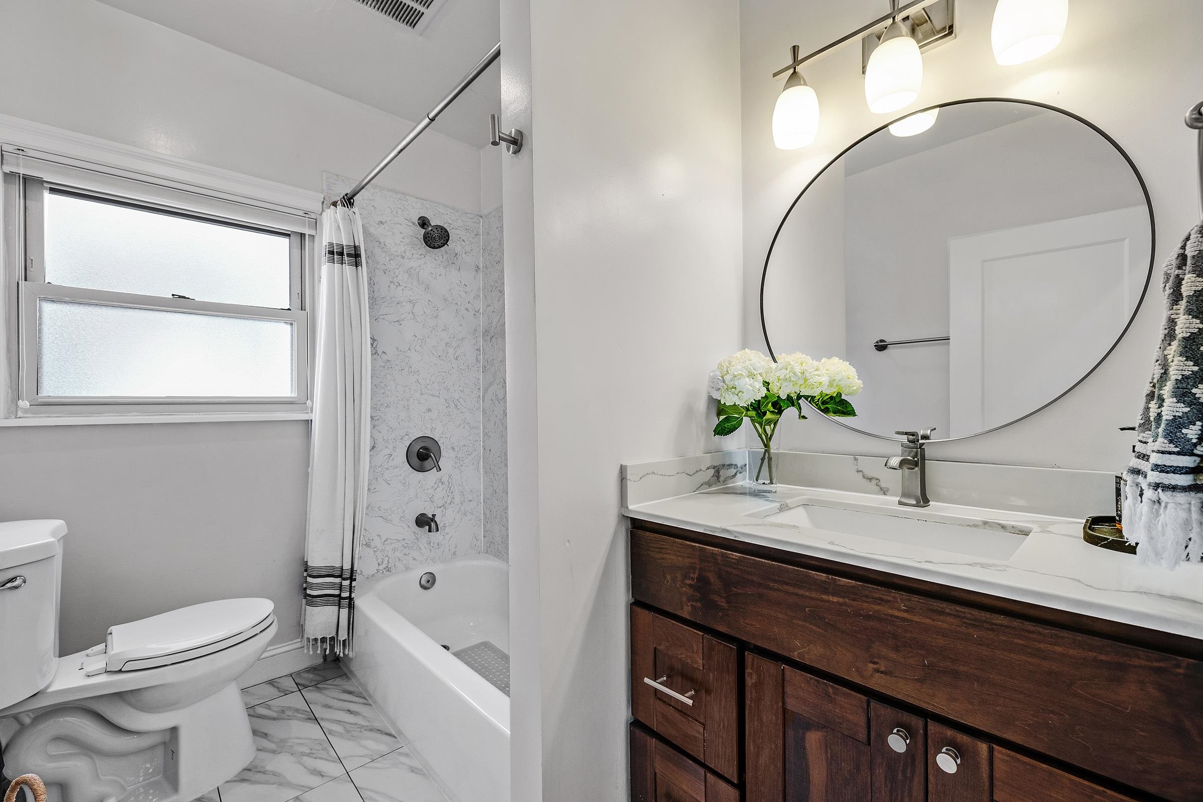 Detail Gallery Image 21 of 33 For 2927 Seminary Ave, Oakland,  CA 94605 - 2 Beds | 1 Baths