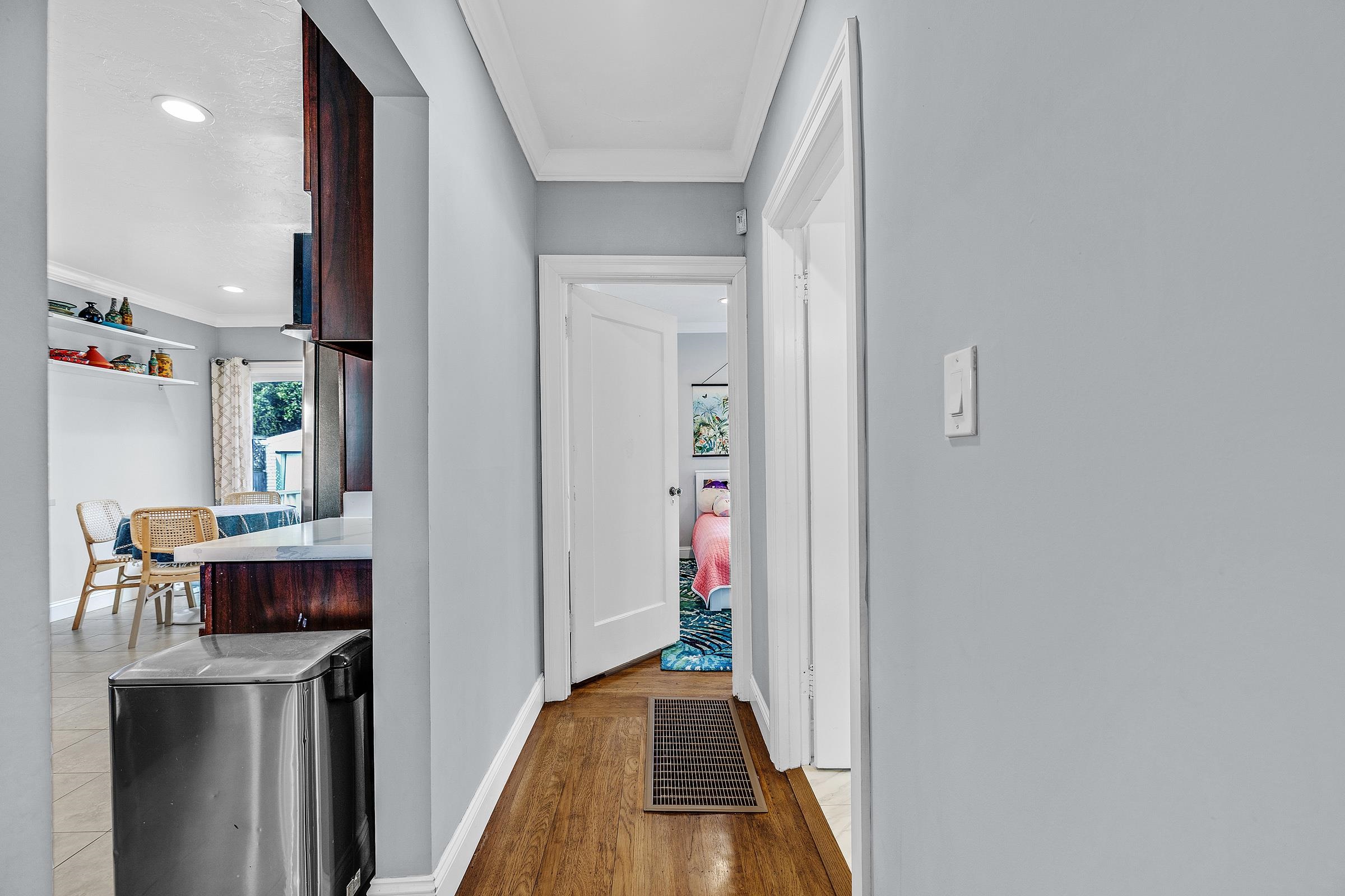 Detail Gallery Image 23 of 33 For 2927 Seminary Ave, Oakland,  CA 94605 - 2 Beds | 1 Baths