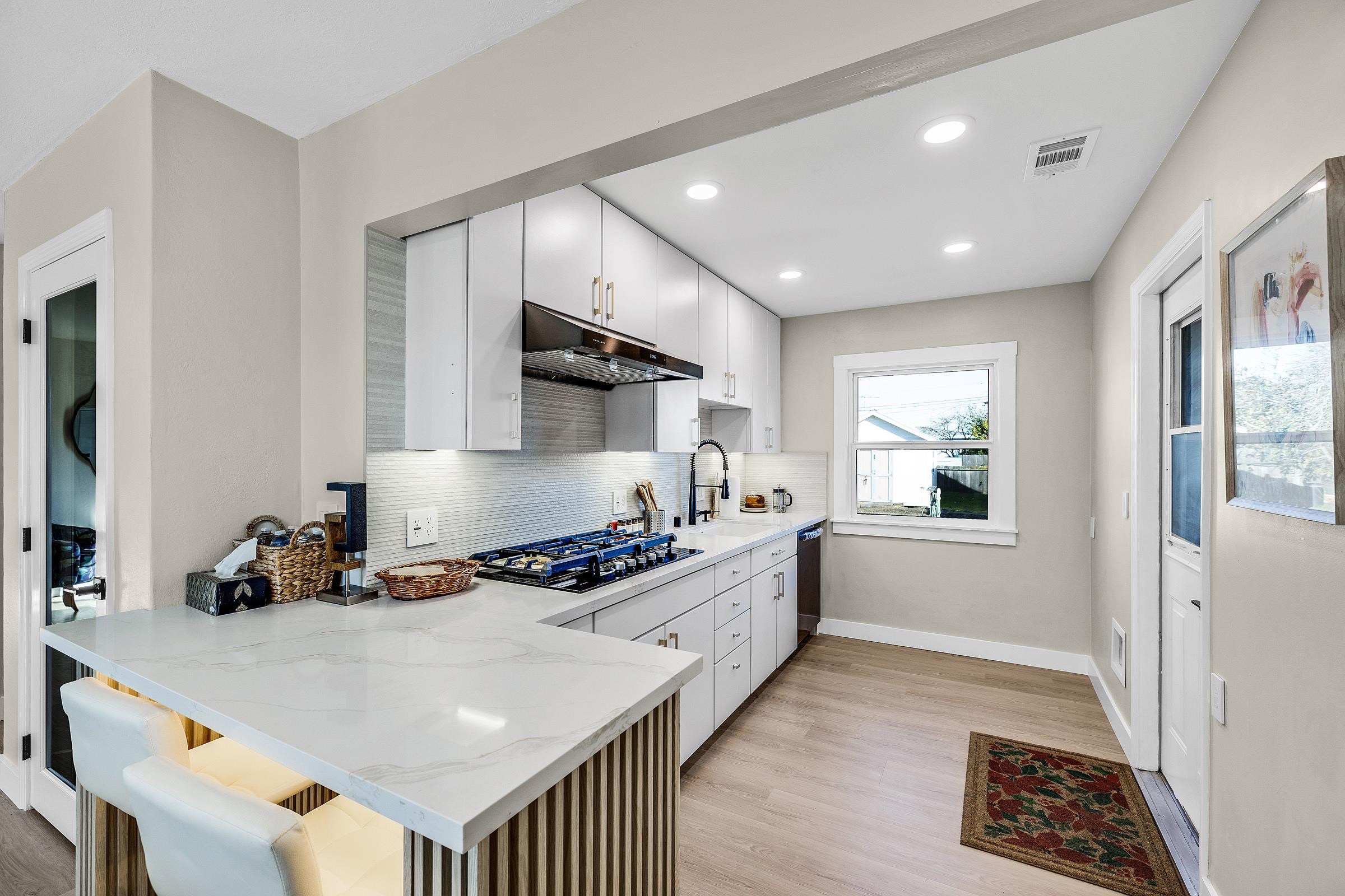 Detail Gallery Image 14 of 31 For 15382 Andover St, San Leandro,  CA 94579 - 2 Beds | 1 Baths