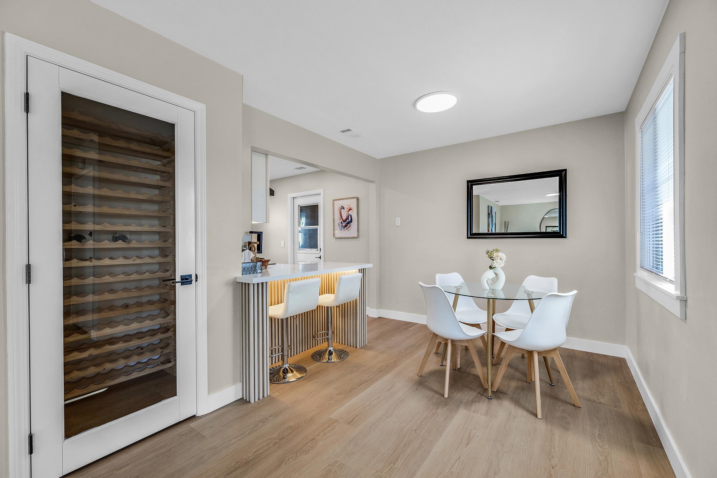 Detail Gallery Image 8 of 31 For 15382 Andover St, San Leandro,  CA 94579 - 2 Beds | 1 Baths