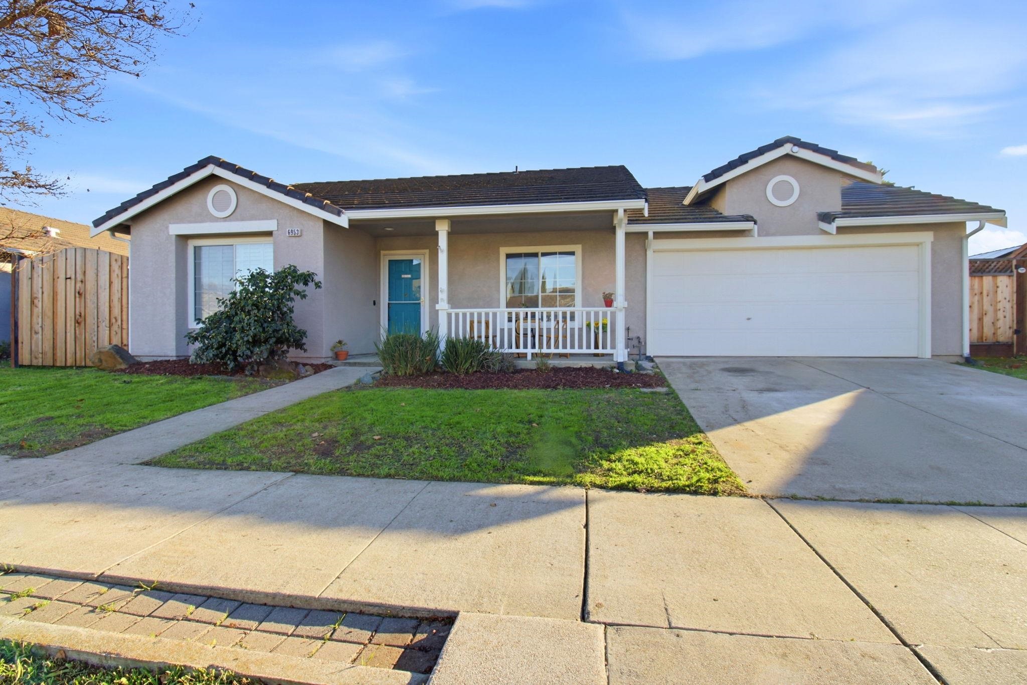 Detail Gallery Image 3 of 30 For 6953 Foxtail Dr, Livermore,  CA 94551 - 3 Beds | 2 Baths