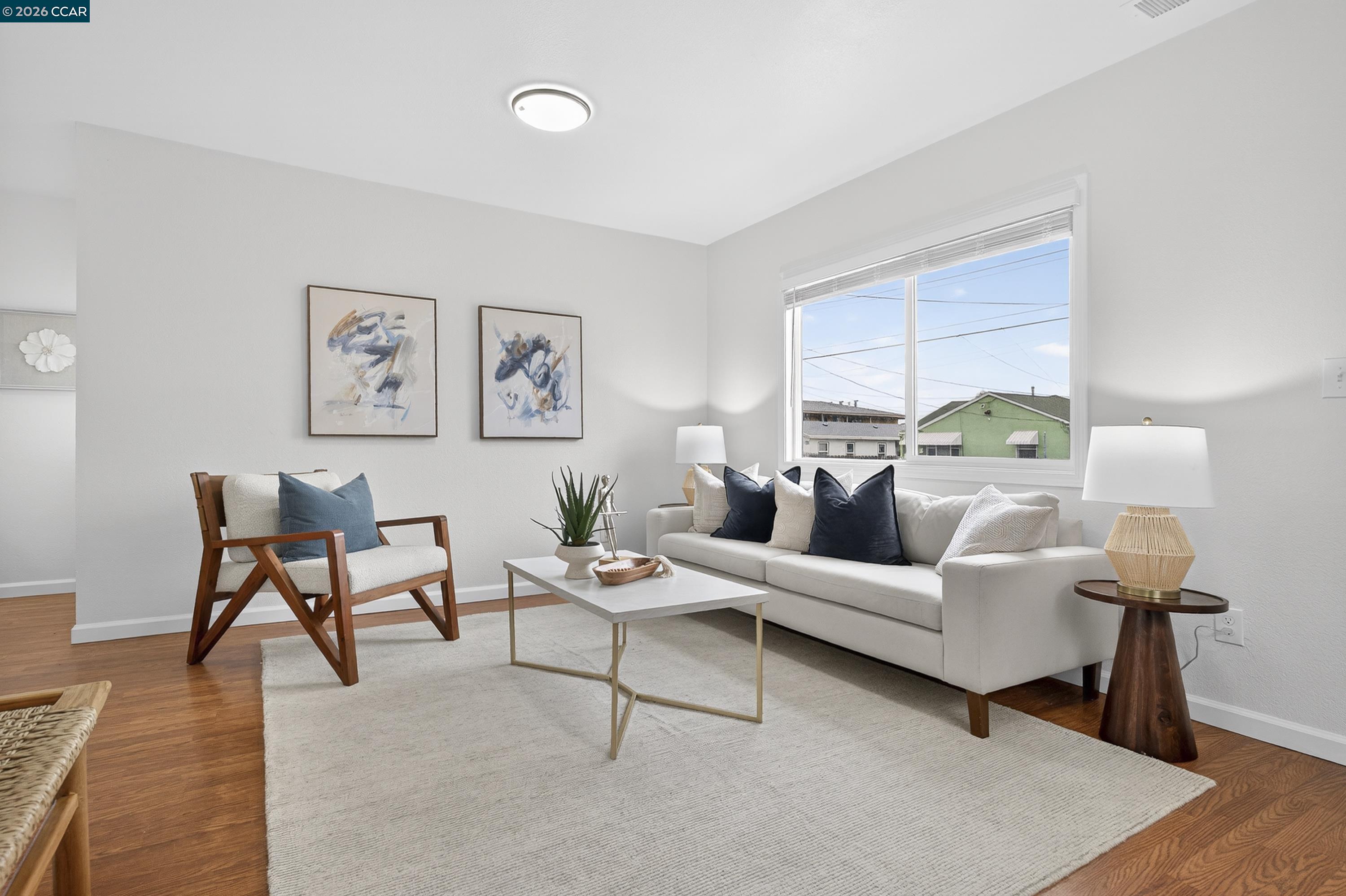 Detail Gallery Image 6 of 41 For 2366 Gaynor Ave, Richmond,  CA 94804 - 2 Beds | 1 Baths