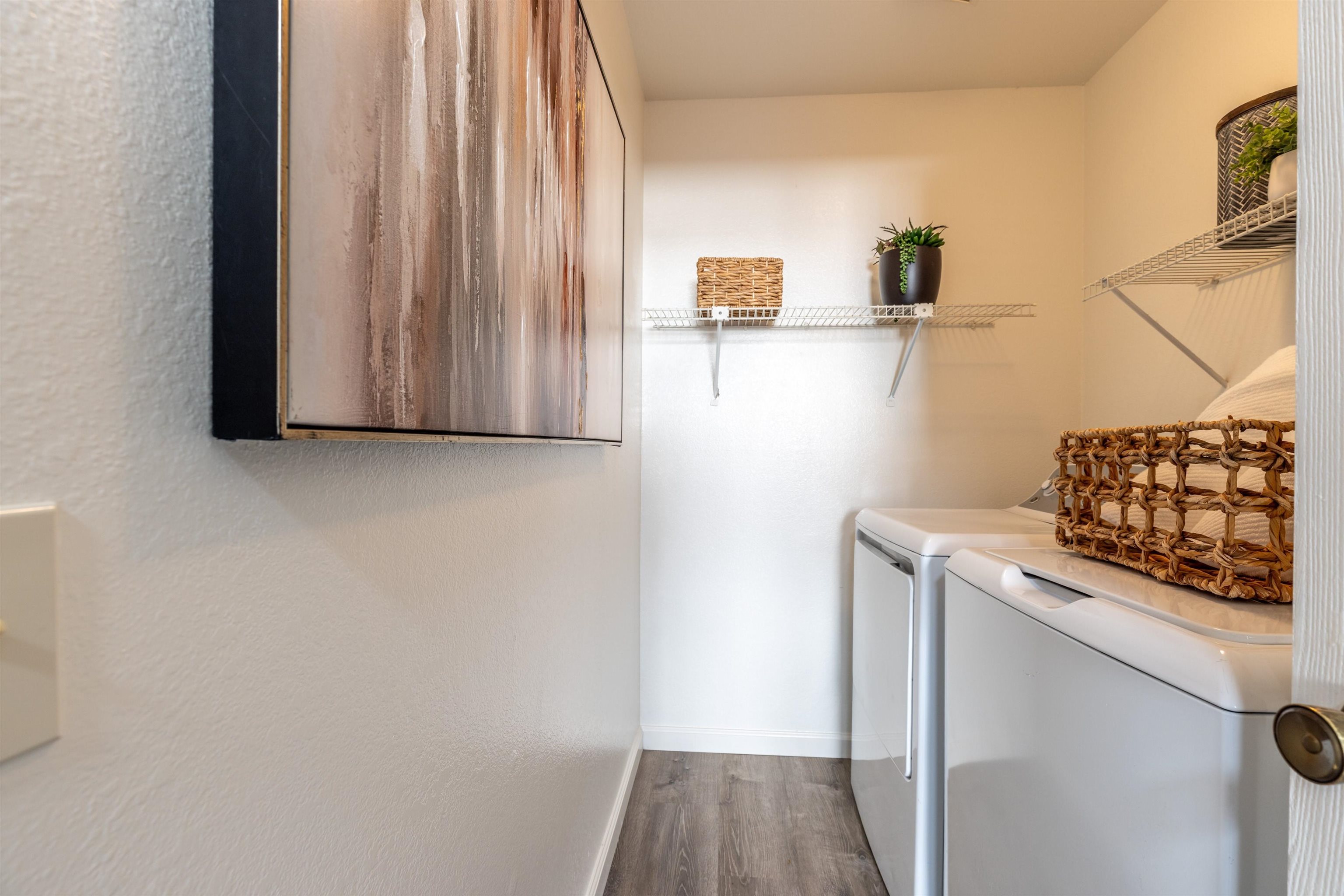 Detail Gallery Image 16 of 41 For 5457 Treeflower Dr, Livermore,  CA 94551 - 2 Beds | 2/1 Baths