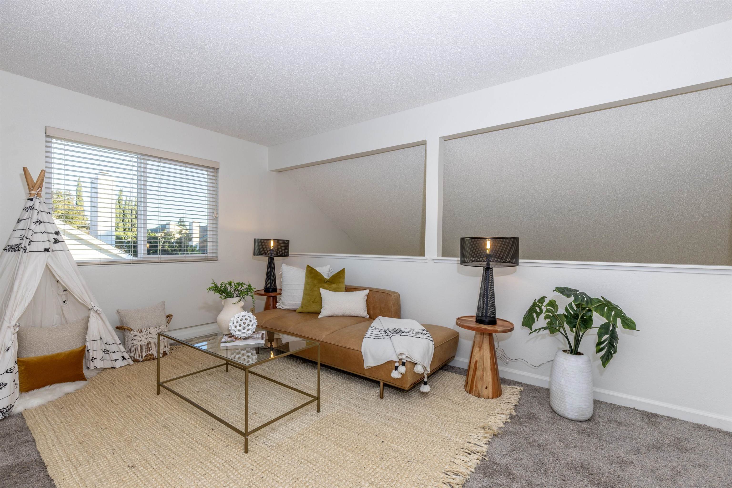 Detail Gallery Image 19 of 41 For 5457 Treeflower Dr, Livermore,  CA 94551 - 2 Beds | 2/1 Baths