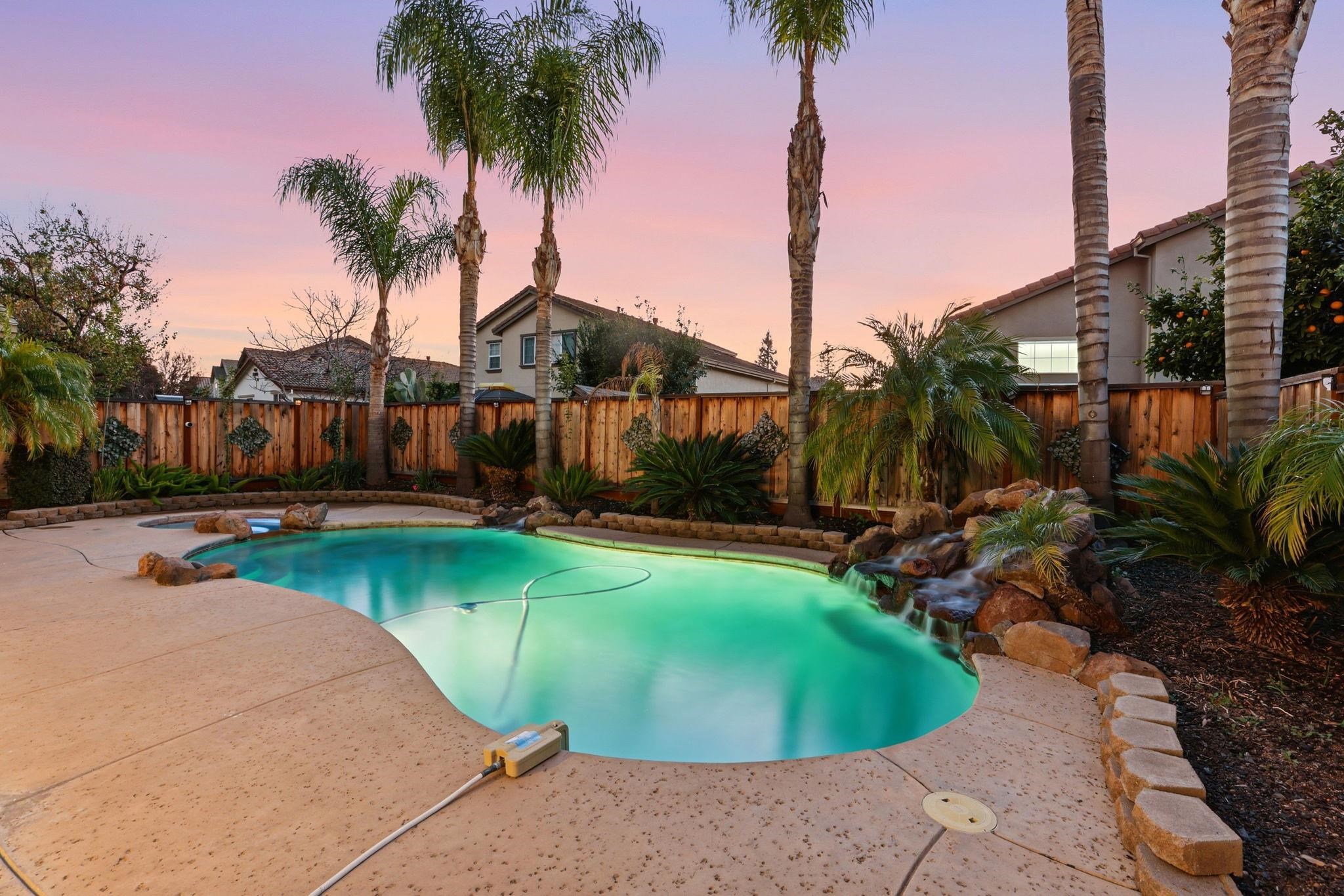 Detail Gallery Image 52 of 57 For 4597 Bonsai Ave, Tracy,  CA 95377 - 4 Beds | 2/1 Baths