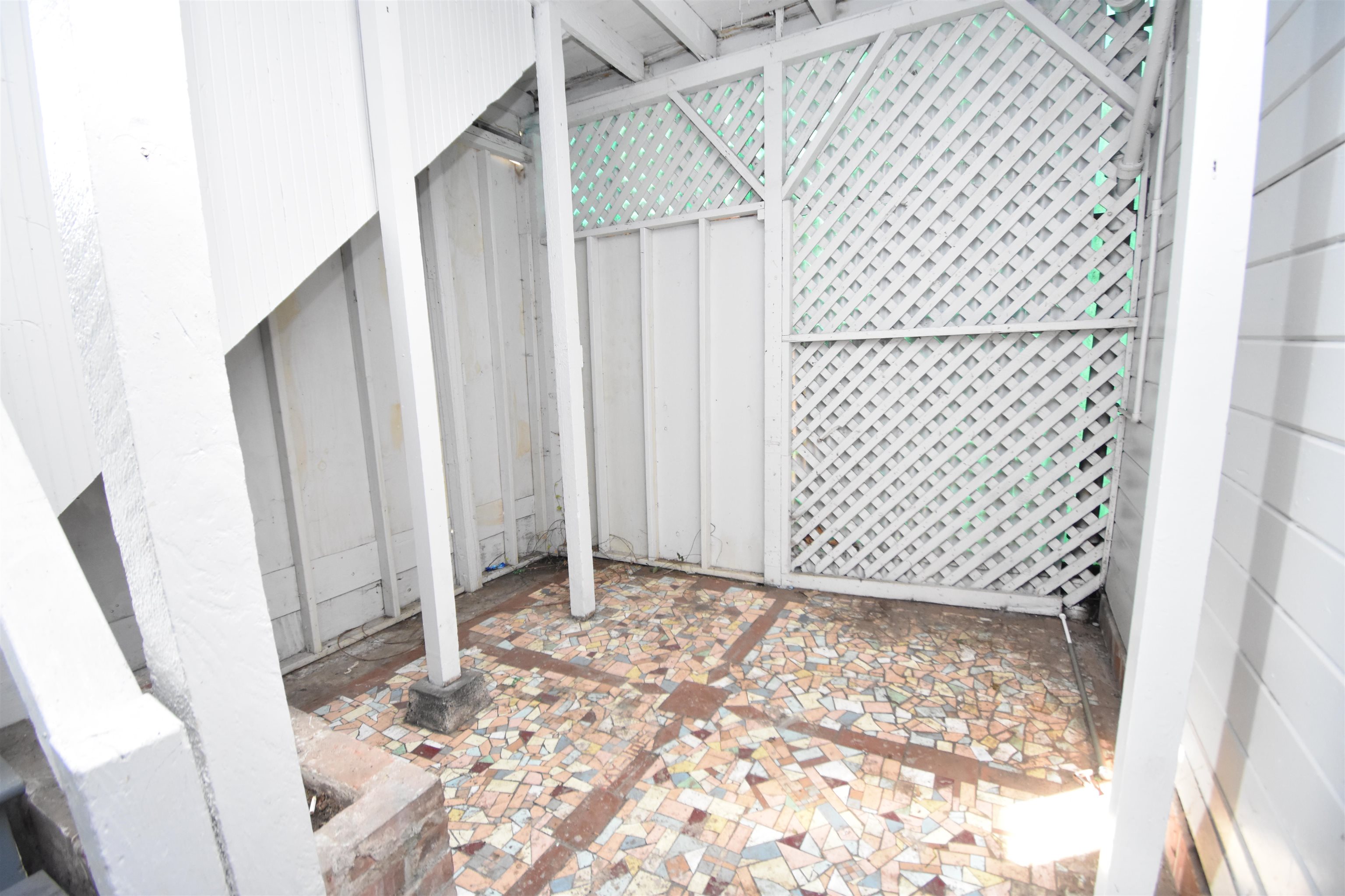 Detail Gallery Image 17 of 23 For 501 Campbell Ave, San Francisco,  CA 94134 - 3 Beds | 1 Baths