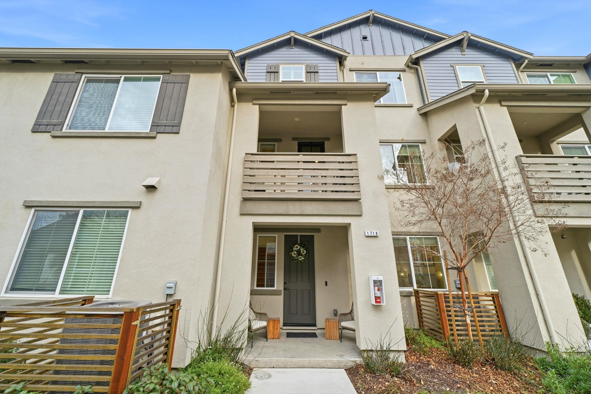 Photo #1: 41121559 Listing: Photo #1