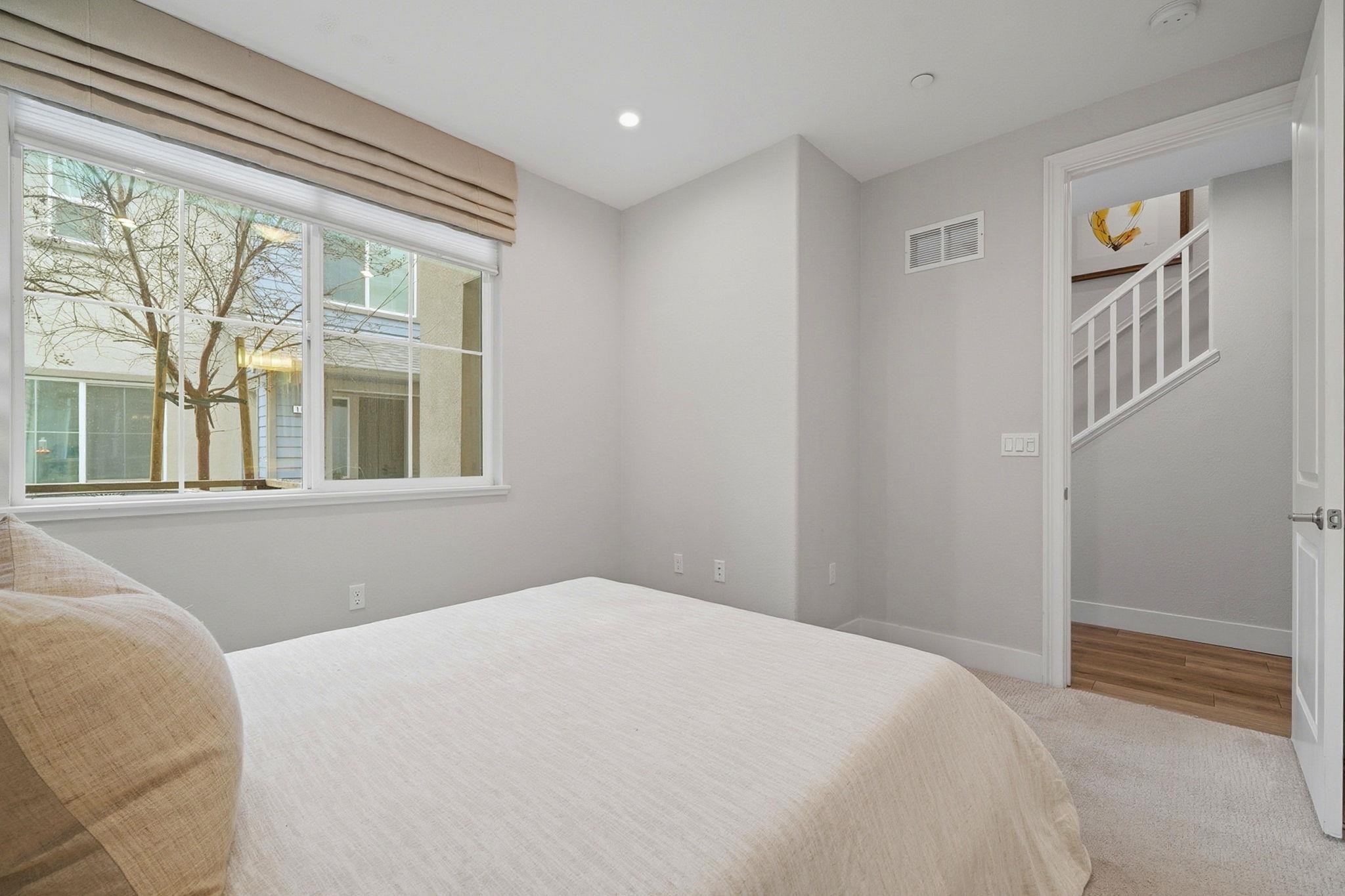 Photo #33: 41121559 Listing: Photo #33