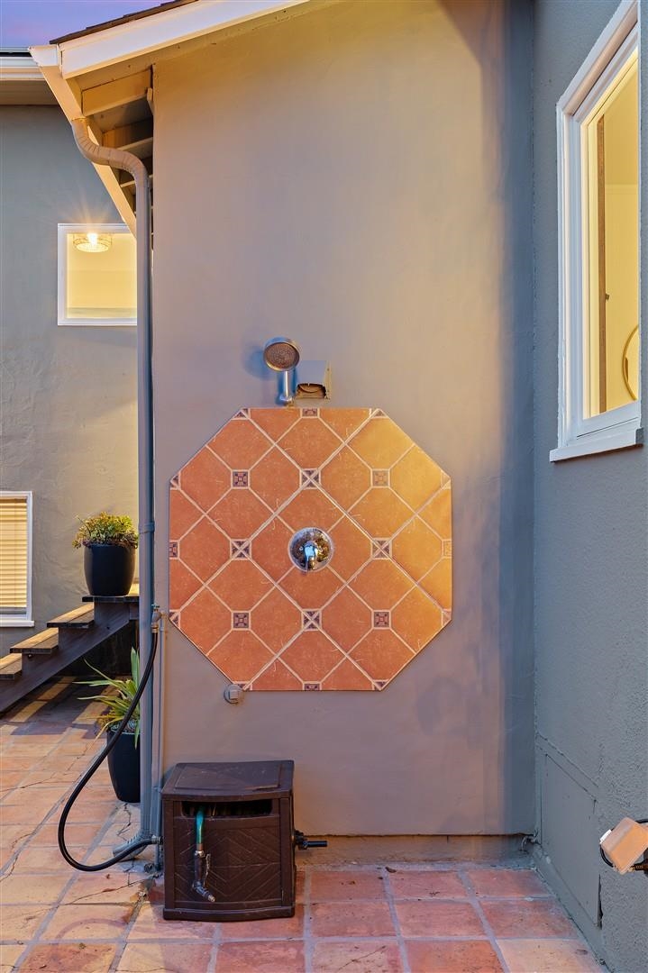 Detail Gallery Image 27 of 44 For 613 41st St, Richmond,  CA 94805 - 3 Beds | 2 Baths