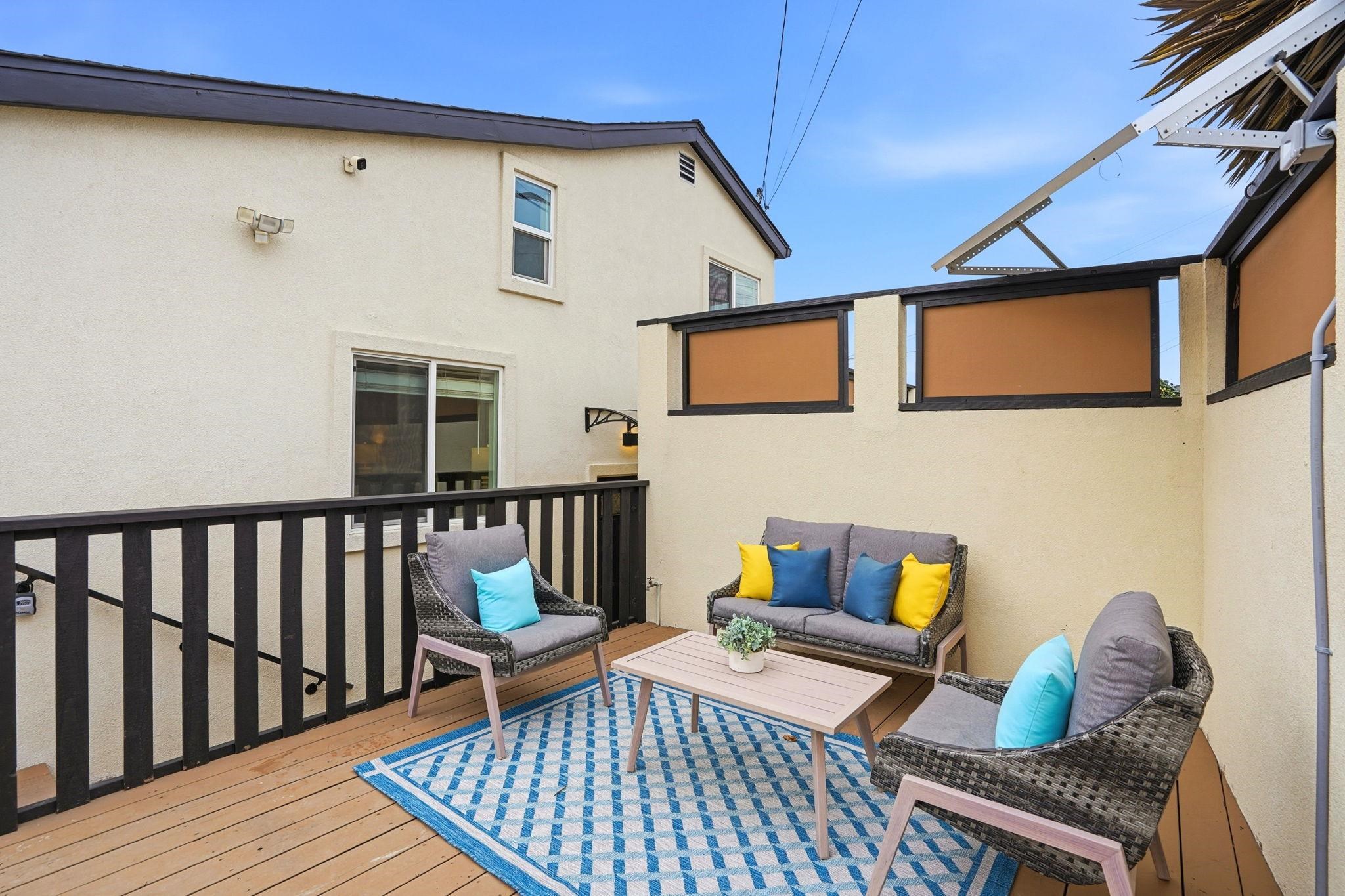 Detail Gallery Image 8 of 59 For 5950 Monterey Ave, Richmond,  CA 94805 - 3 Beds | 2 Baths