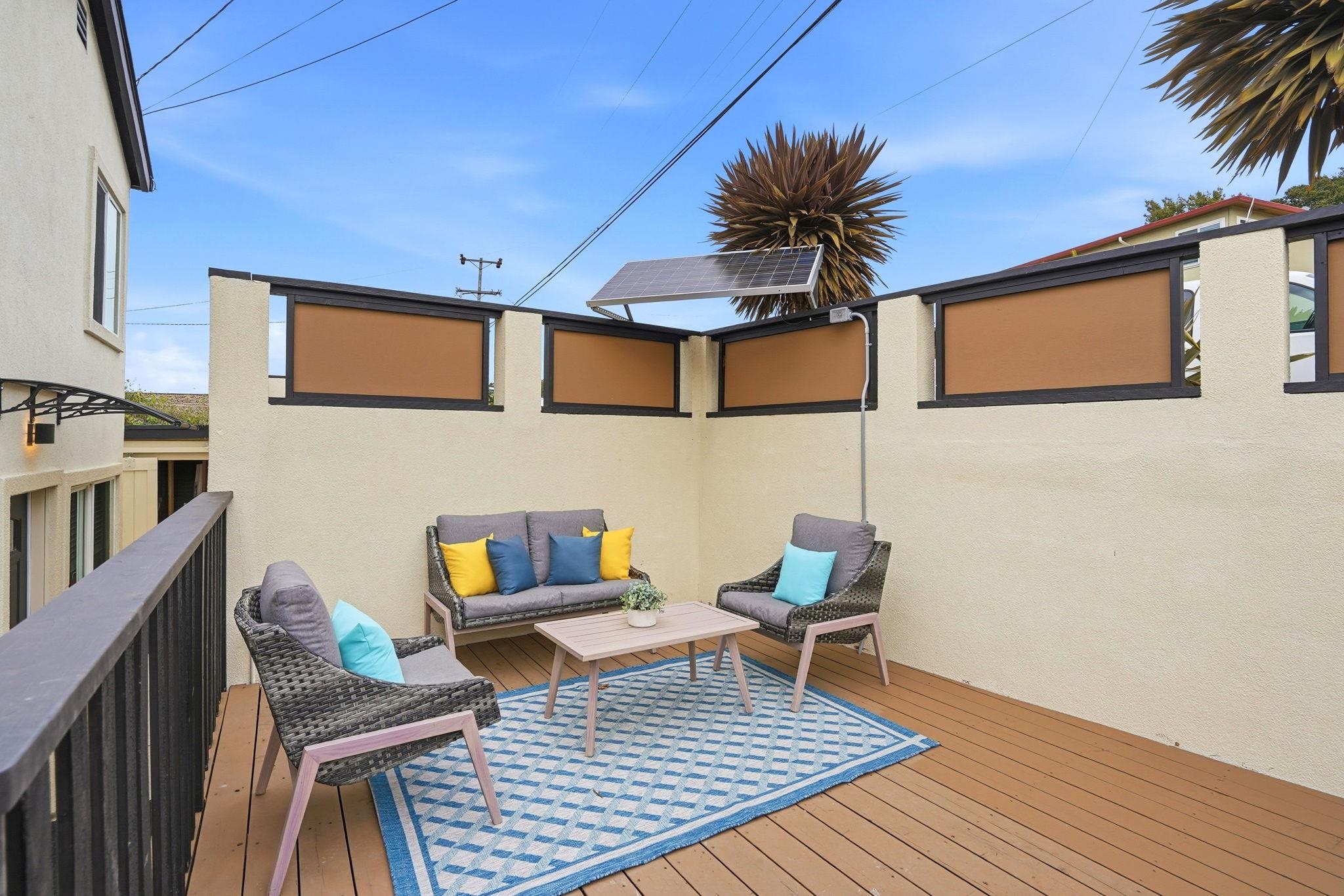 Detail Gallery Image 9 of 59 For 5950 Monterey Ave, Richmond,  CA 94805 - 3 Beds | 2 Baths