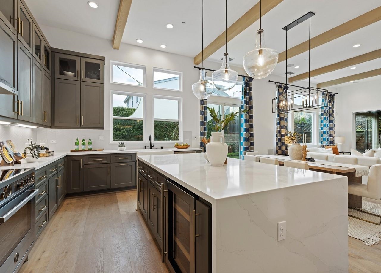 Detail Gallery Image 13 of 60 For 580 Boyd Rd, Pleasant Hill,  CA 94523 - 5 Beds | 4/1 Baths