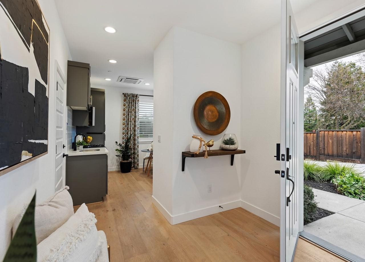 Detail Gallery Image 43 of 60 For 580 Boyd Rd, Pleasant Hill,  CA 94523 - 5 Beds | 4/1 Baths