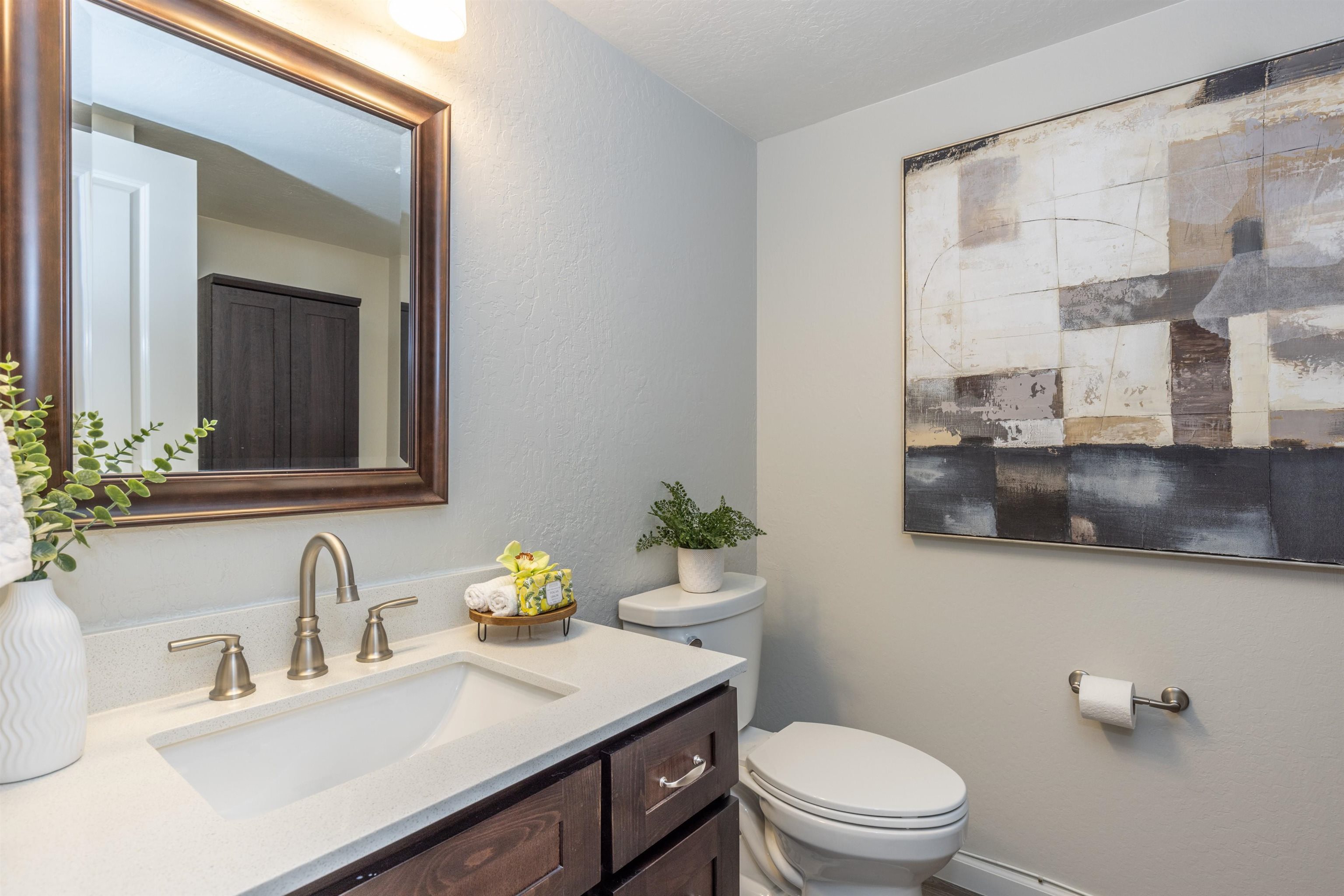 Detail Gallery Image 33 of 52 For 5359 Charlotte Way, Livermore,  CA 94550 - 4 Beds | 2/1 Baths