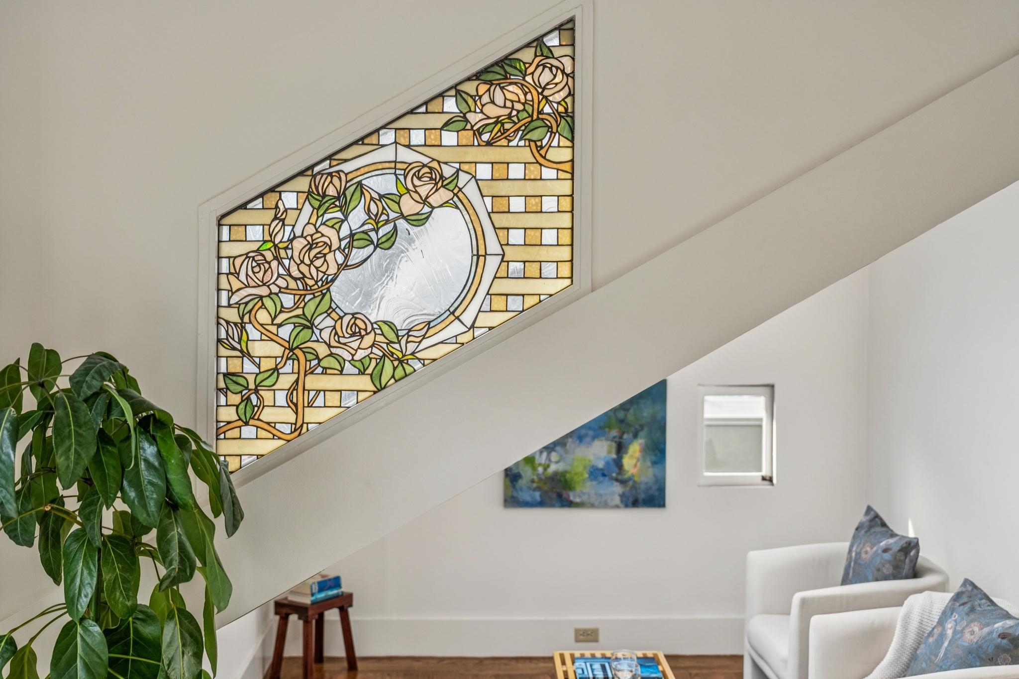 Detail Gallery Image 35 of 60 For 1960 El Dorado Ave, Berkeley,  CA 94707-2405 - 6 Beds | 2/1 Baths