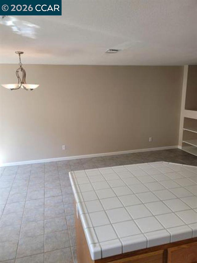 Detail Gallery Image 25 of 29 For 4764 Central Pkwy, Dublin,  CA 94568 - 3 Beds | 2/1 Baths